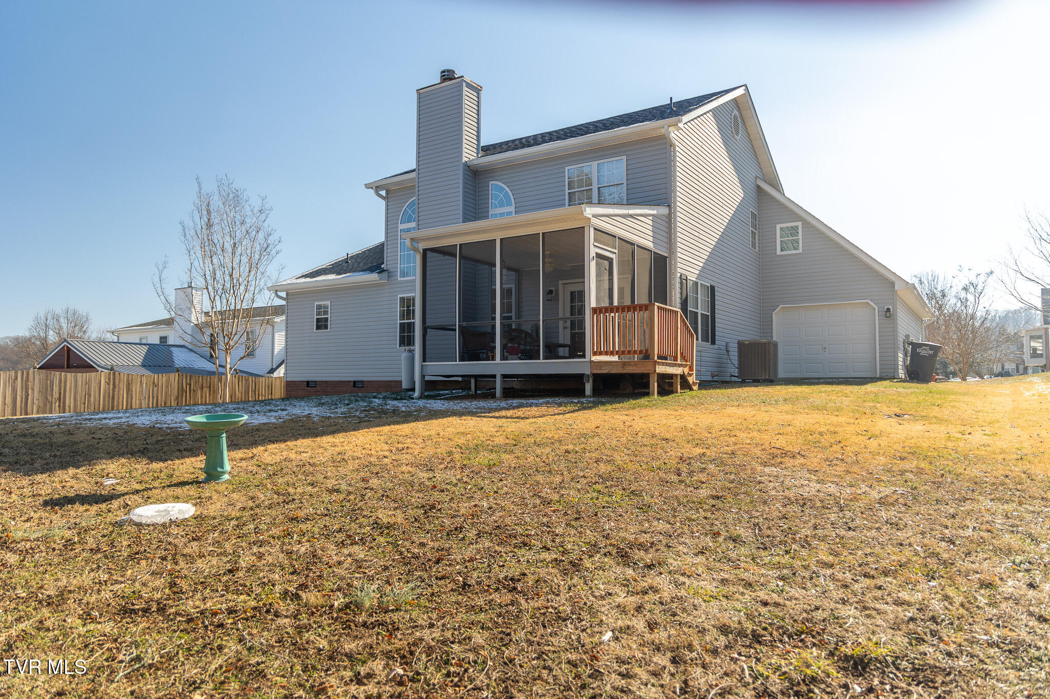 413 Vanderbilt Way Property Photo 34