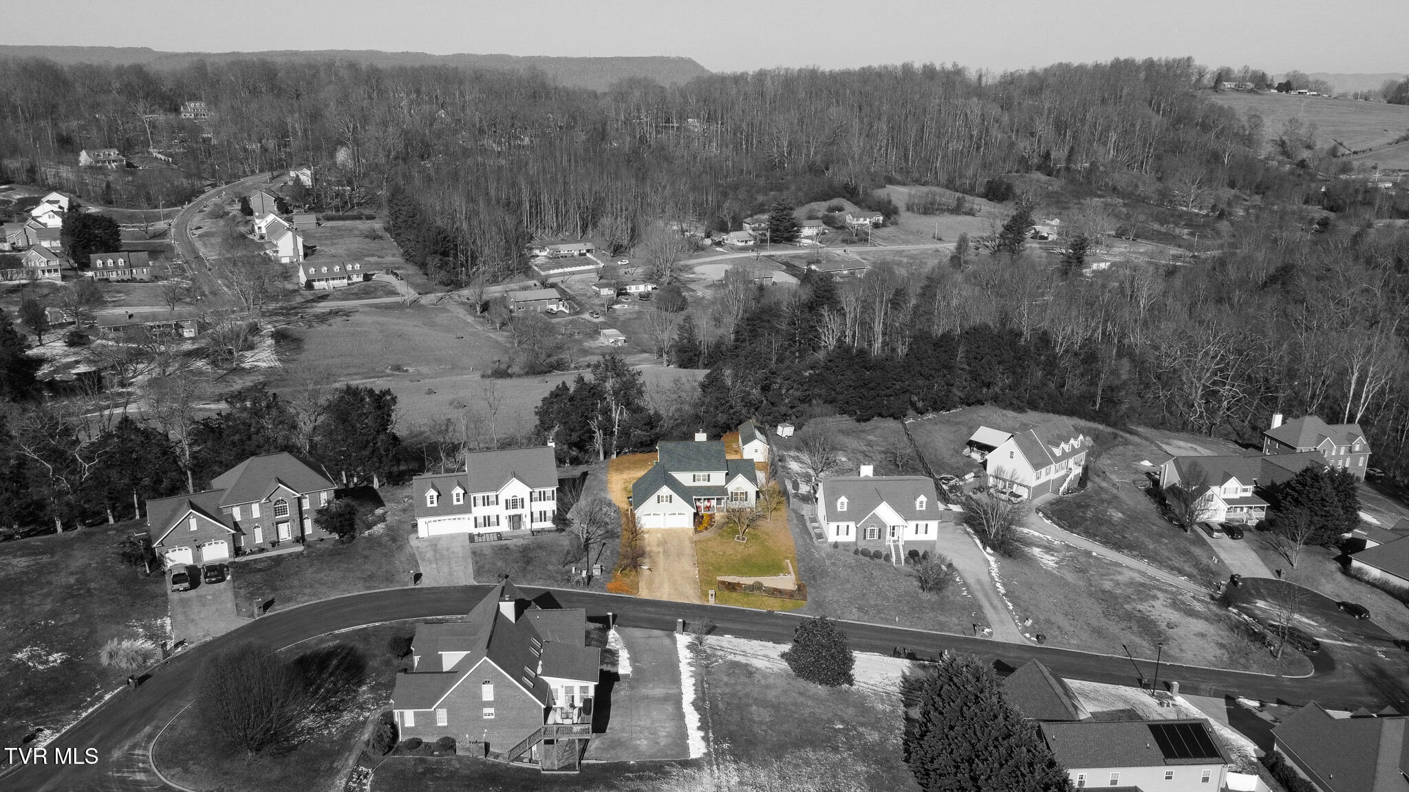 413 Vanderbilt Way Property Photo 40