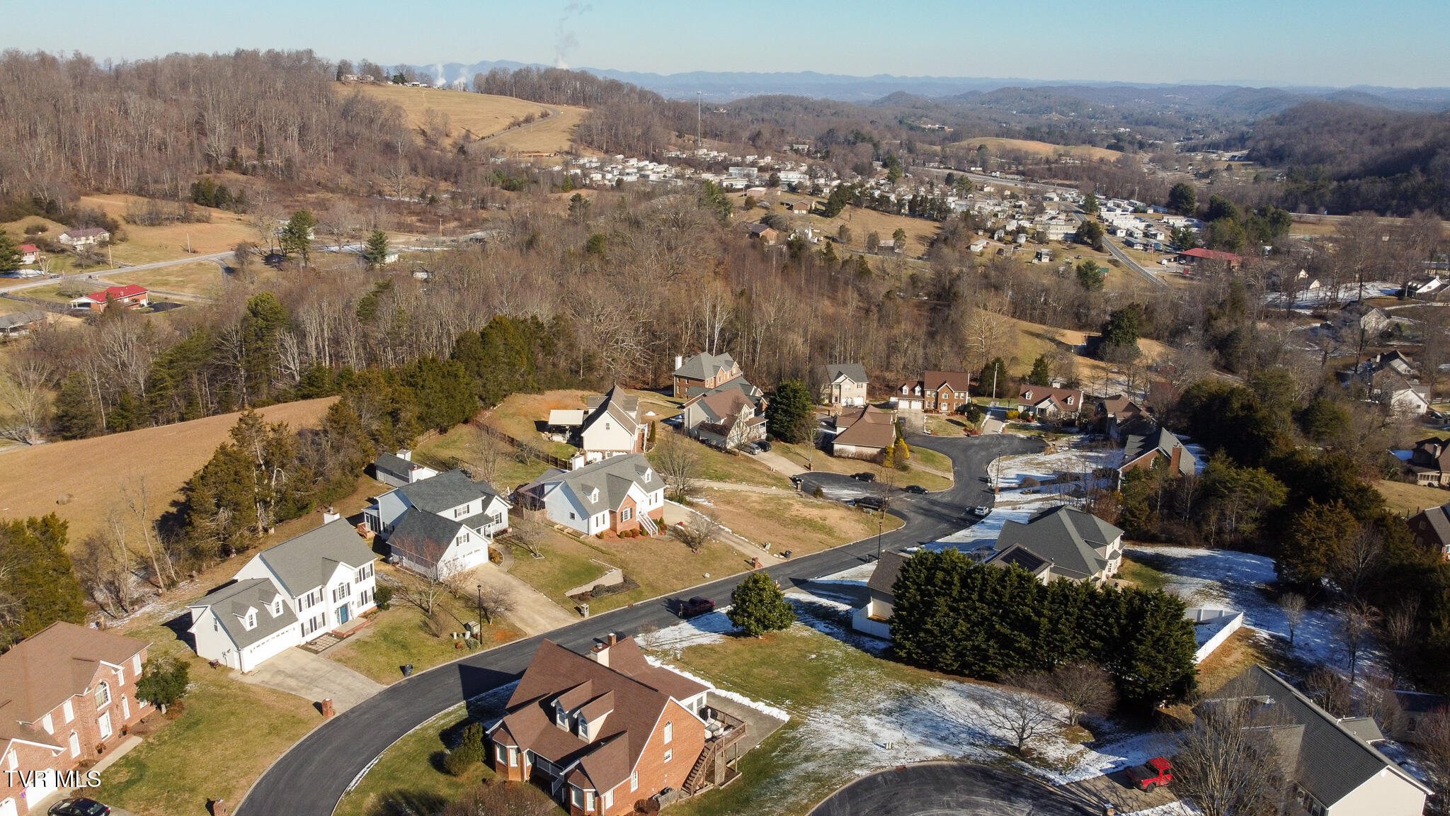 413 Vanderbilt Way Property Photo 43