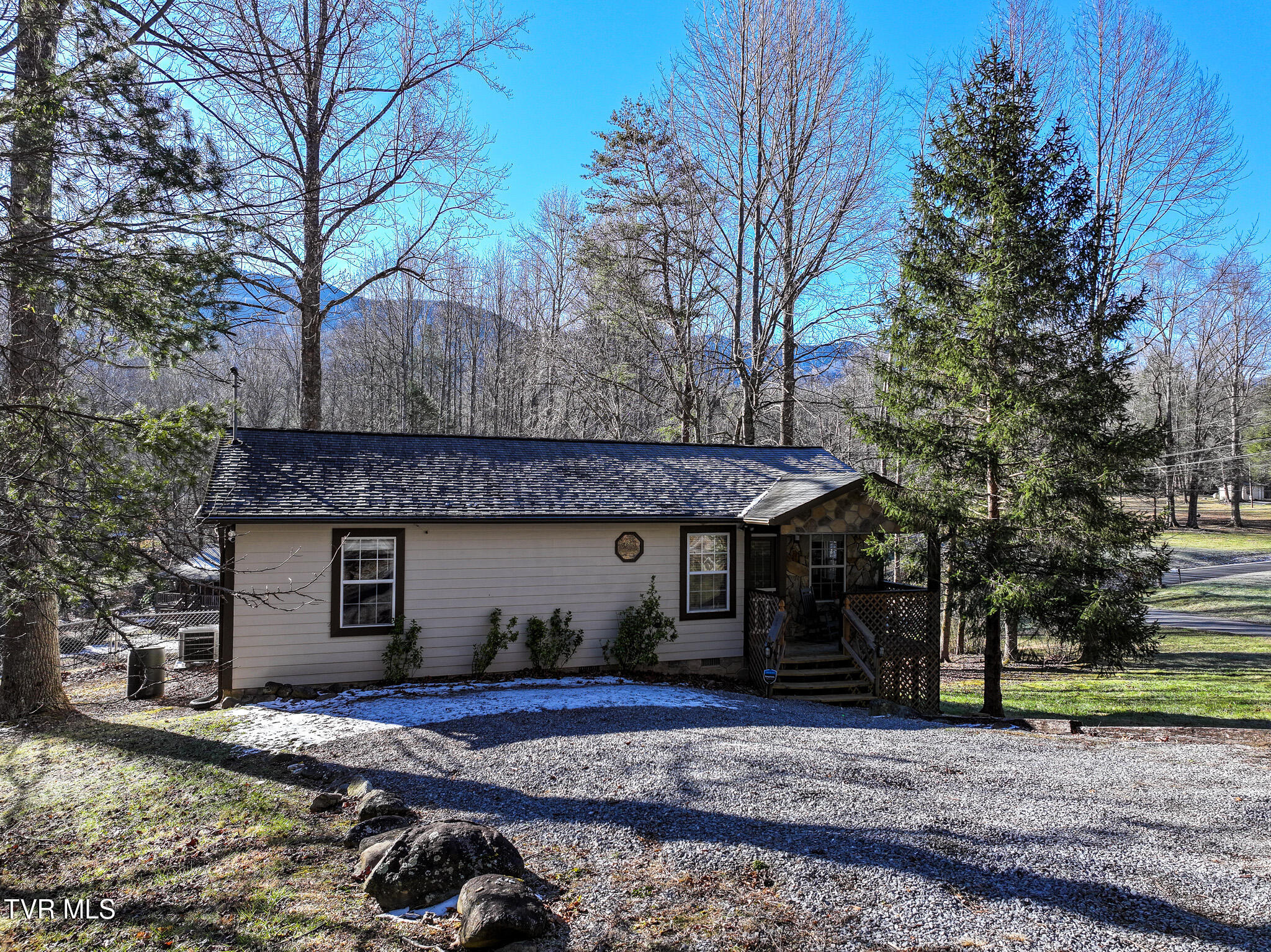 146 Hollow Road Property Photo 1