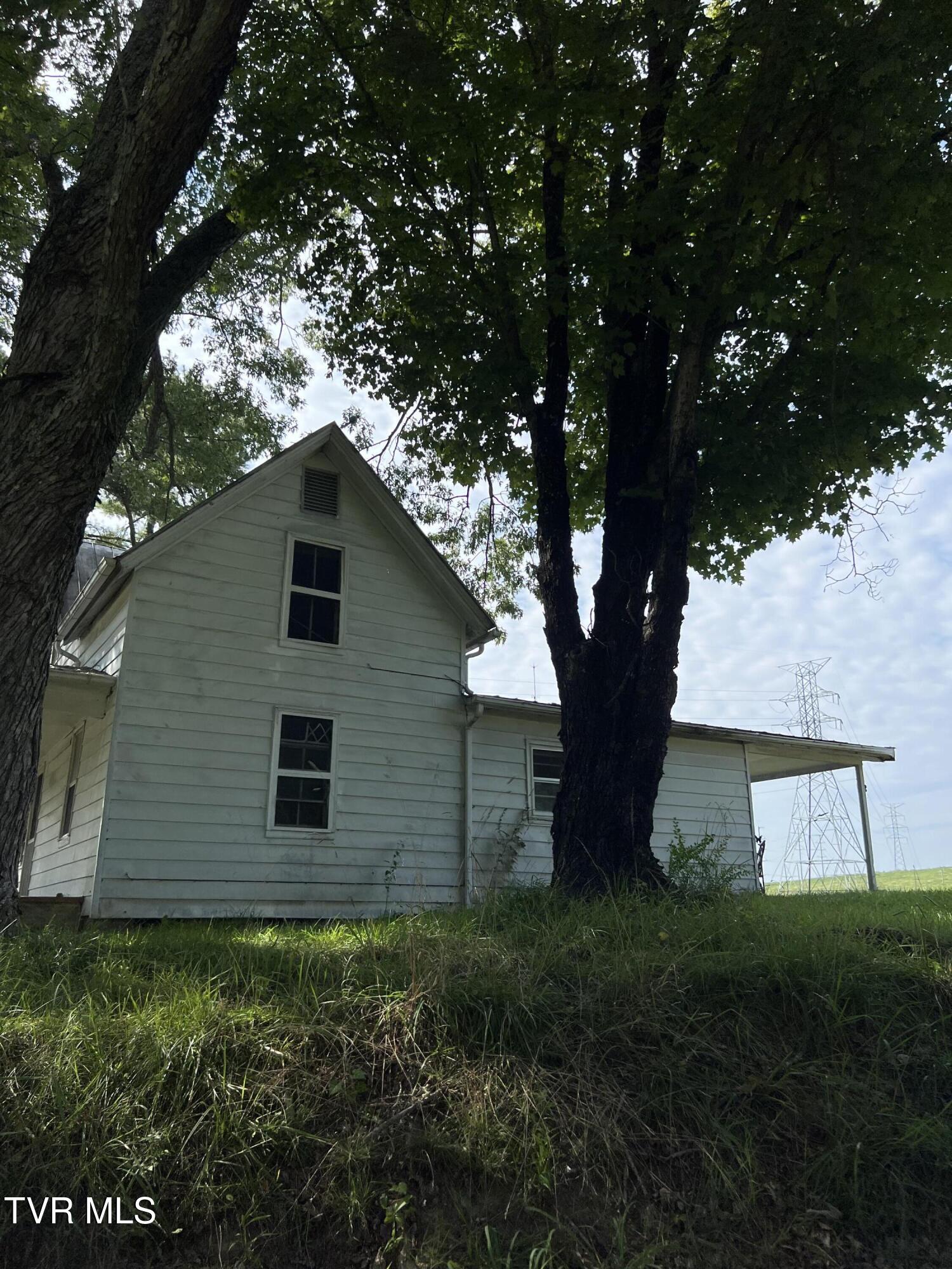 00 West Andrew Johnson Highway Property Photo 13