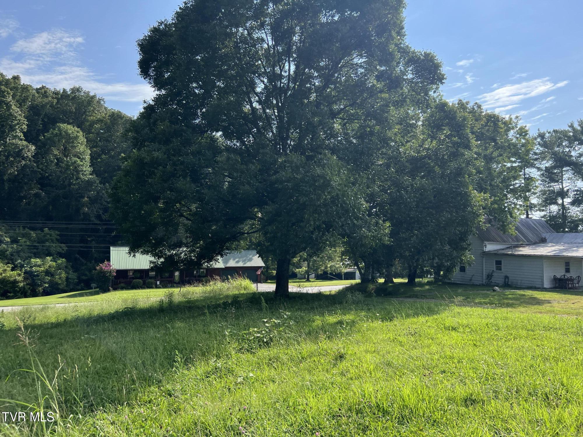 00 West Andrew Johnson Highway Property Photo 17