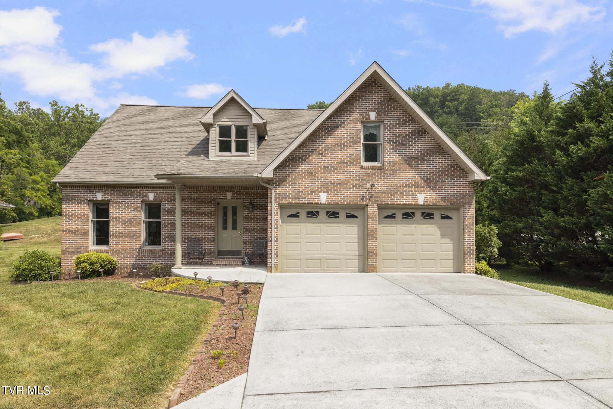 44745 Veterans Memorial Highway Property Photo