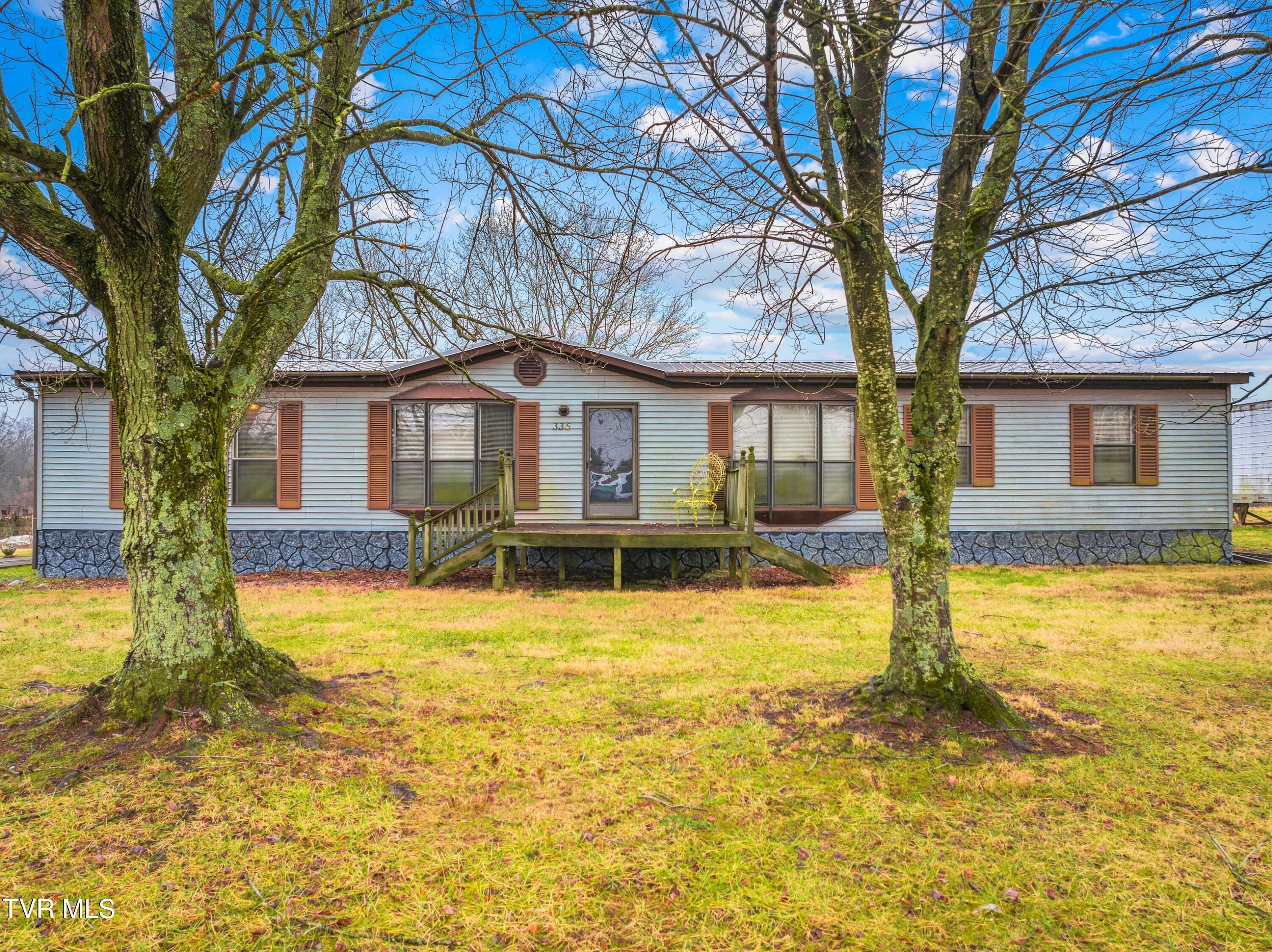 335 Clemon Road Property Photo 1
