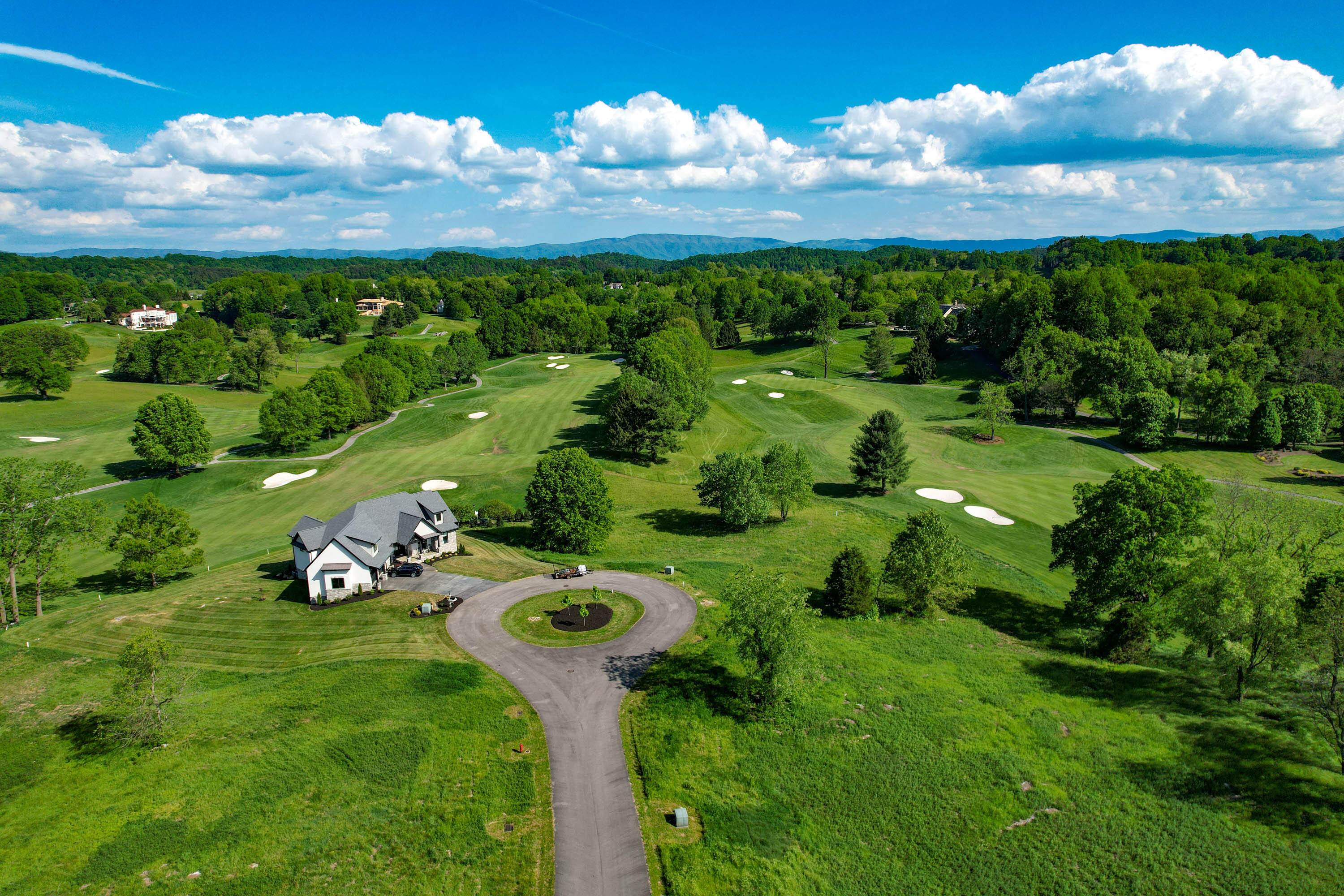 186 Exclamation Point Property Photo 16