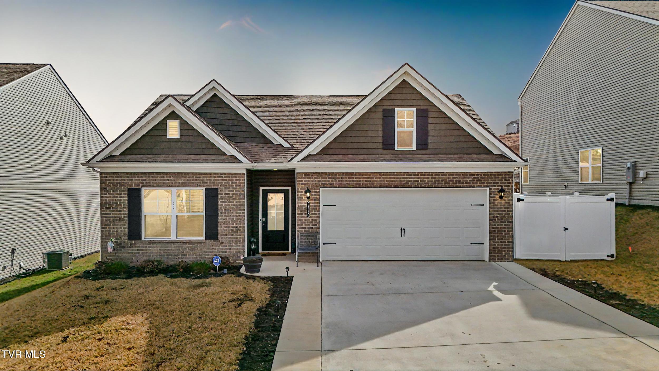 2479 Bridgeforth Crossing Property Photo