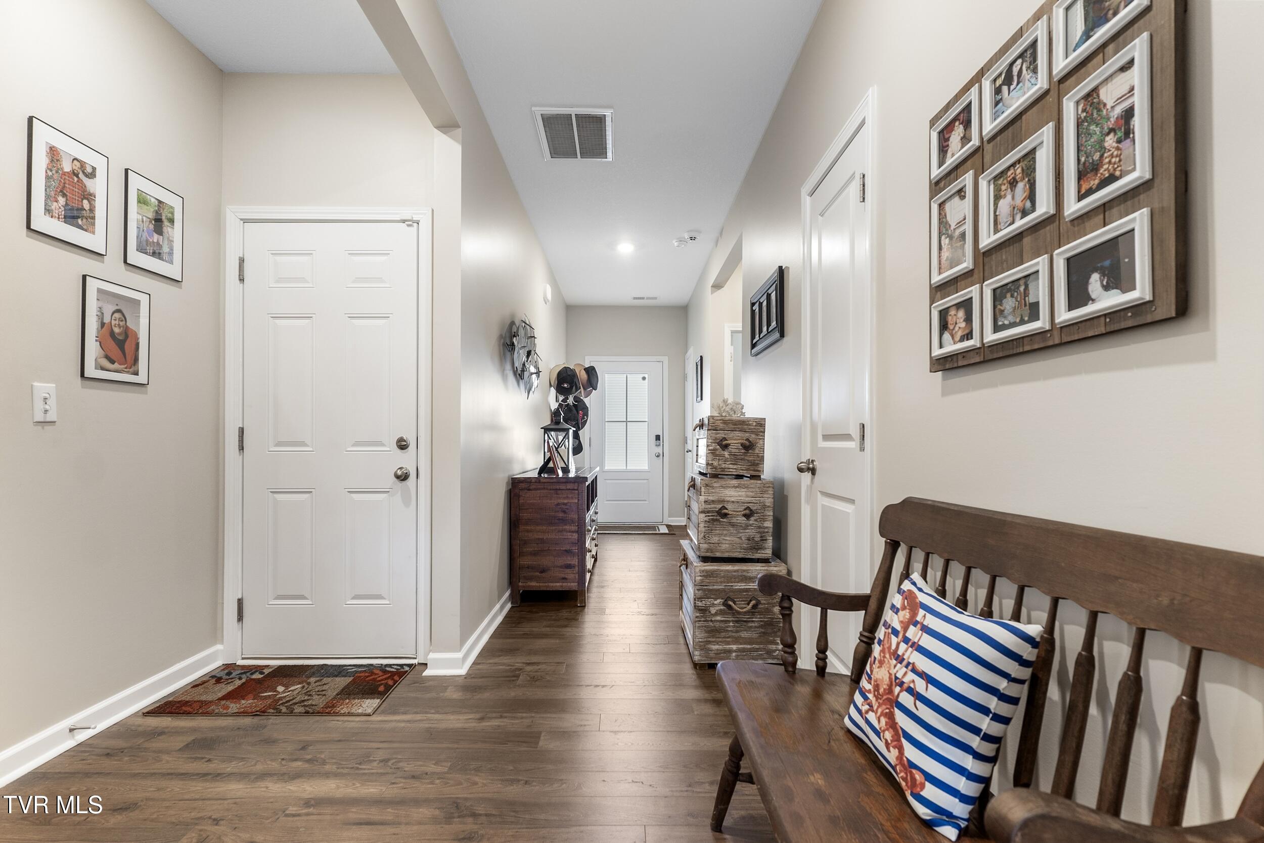 2479 Bridgeforth Crossing Property Photo 7