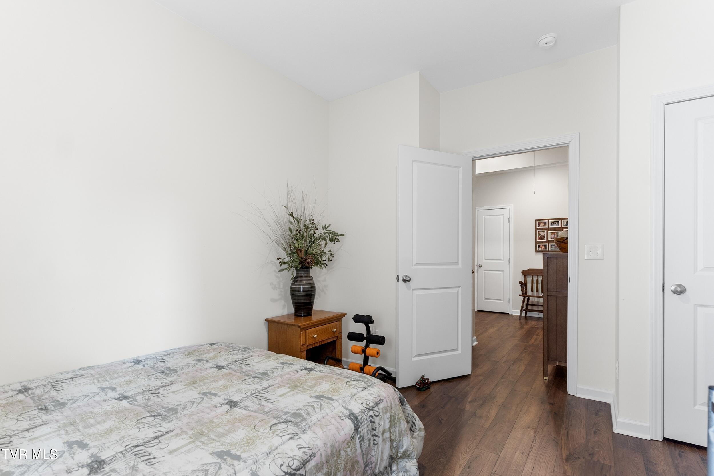 2479 Bridgeforth Crossing Property Photo 27