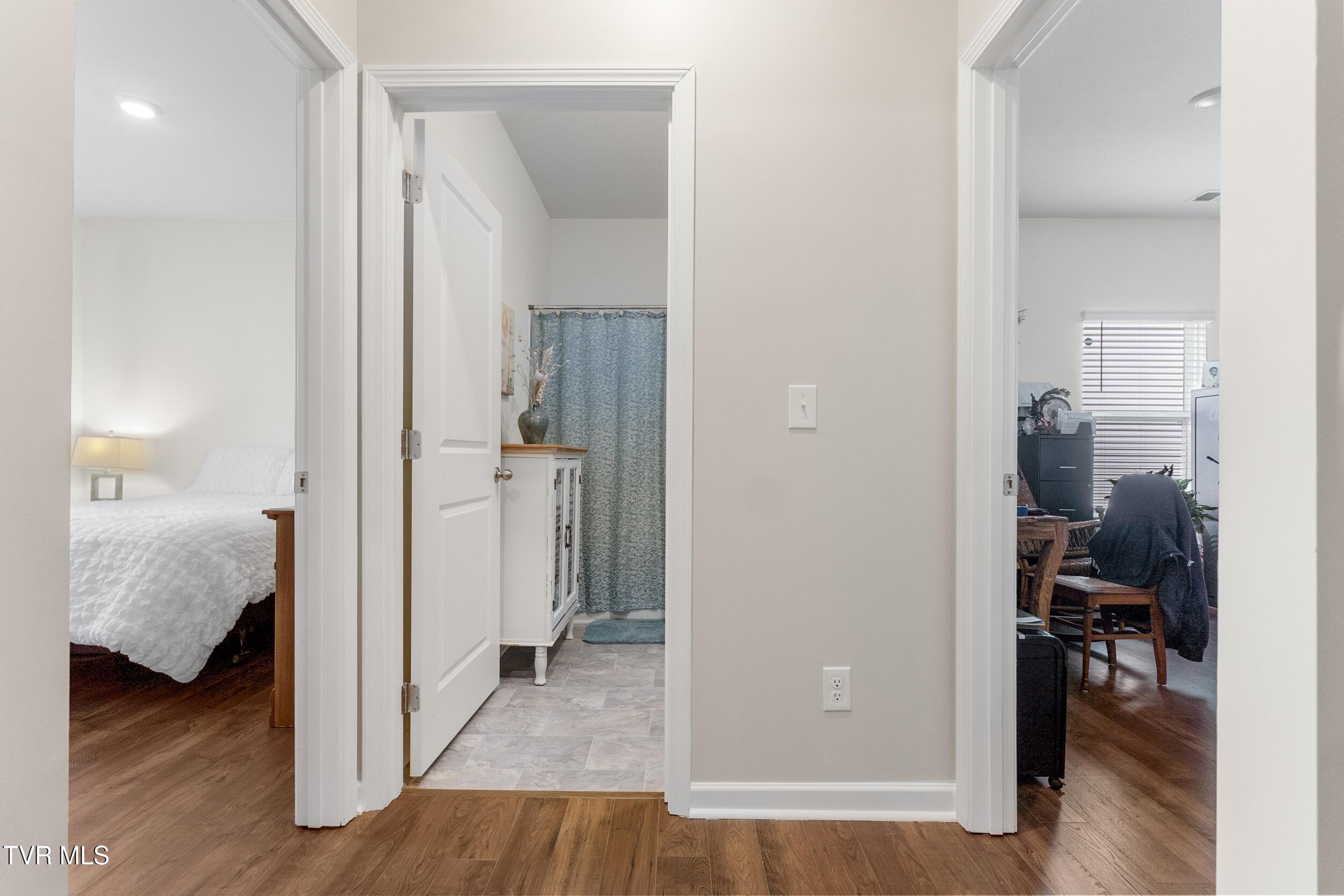 2479 Bridgeforth Crossing Property Photo 28