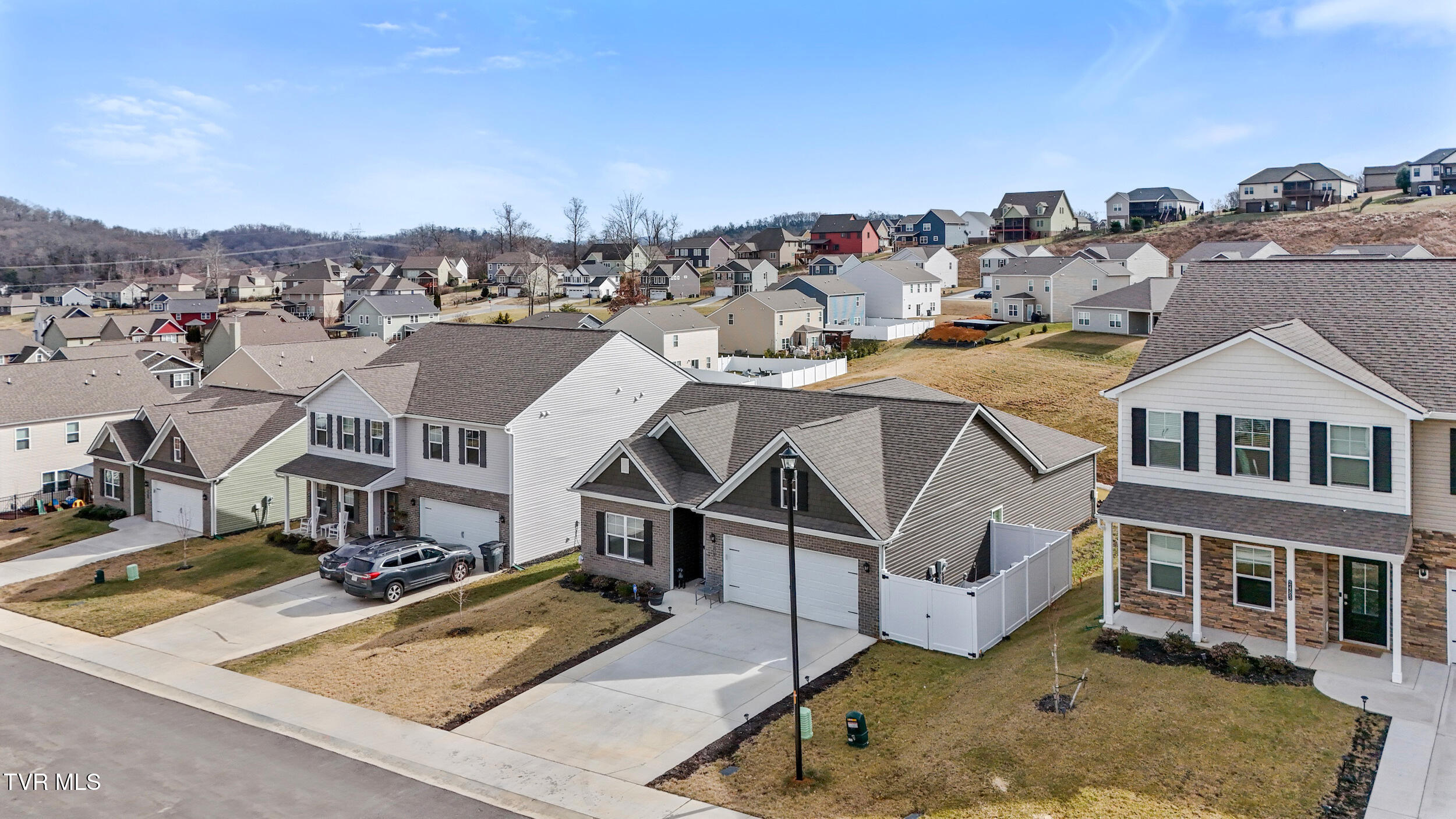 2479 Bridgeforth Crossing Property Photo 39