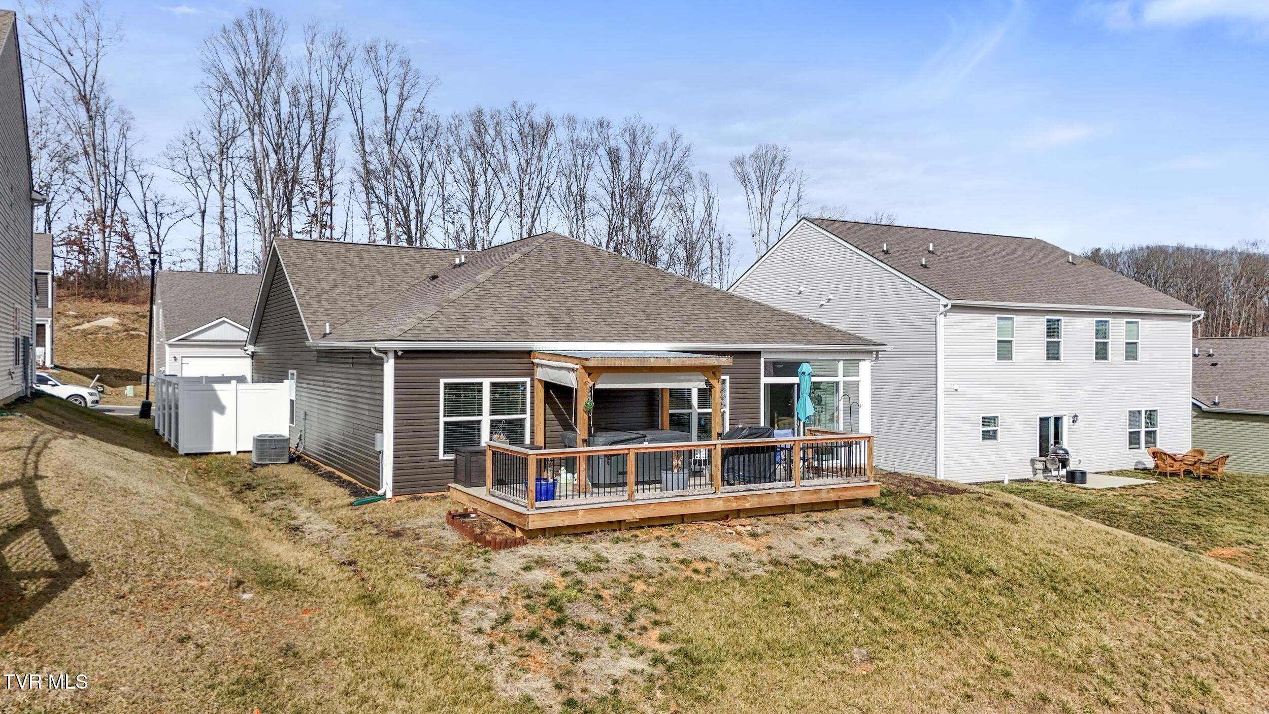 2479 Bridgeforth Crossing Property Photo 42