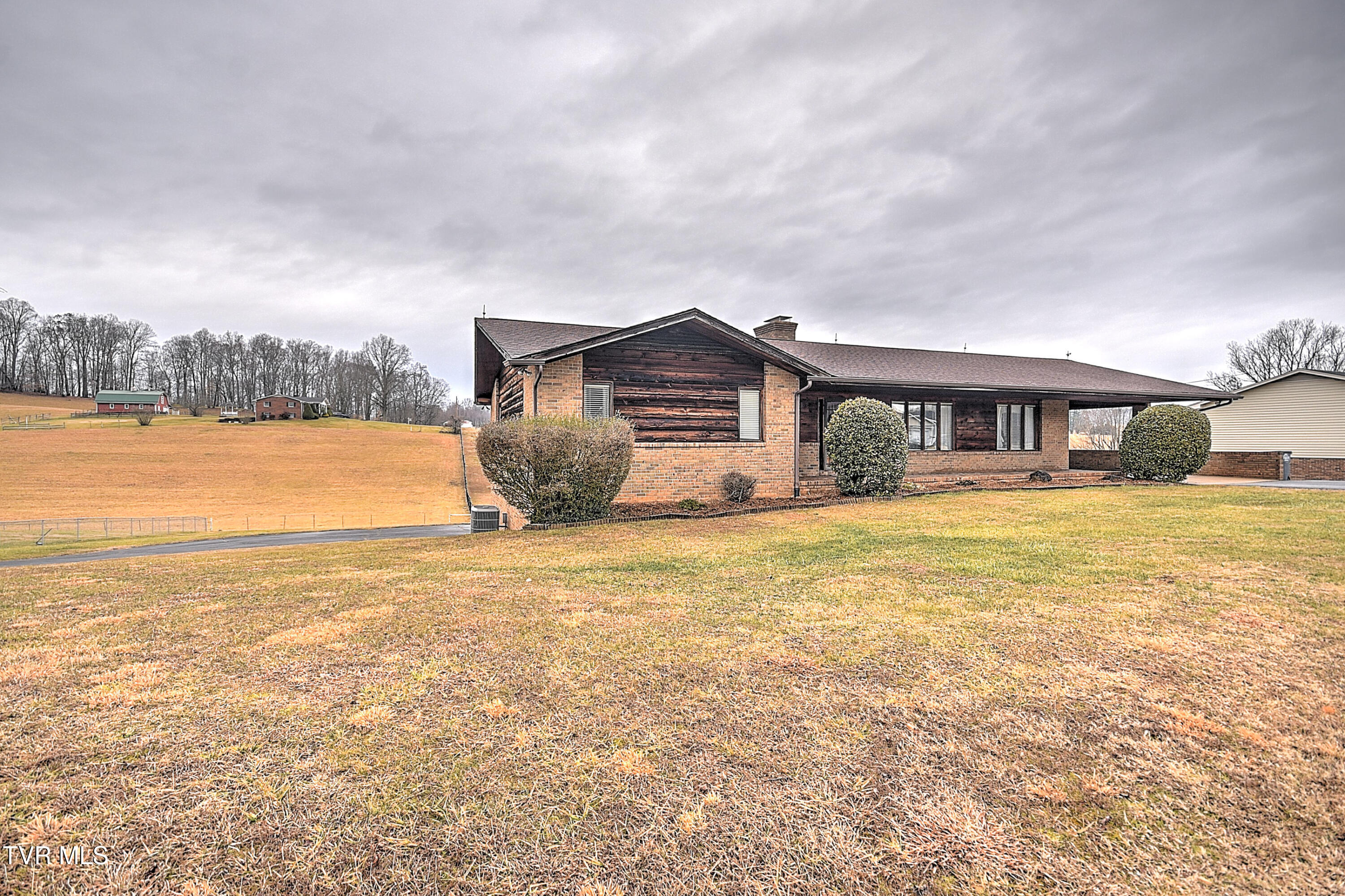 1902 Rock Springs Road Property Photo