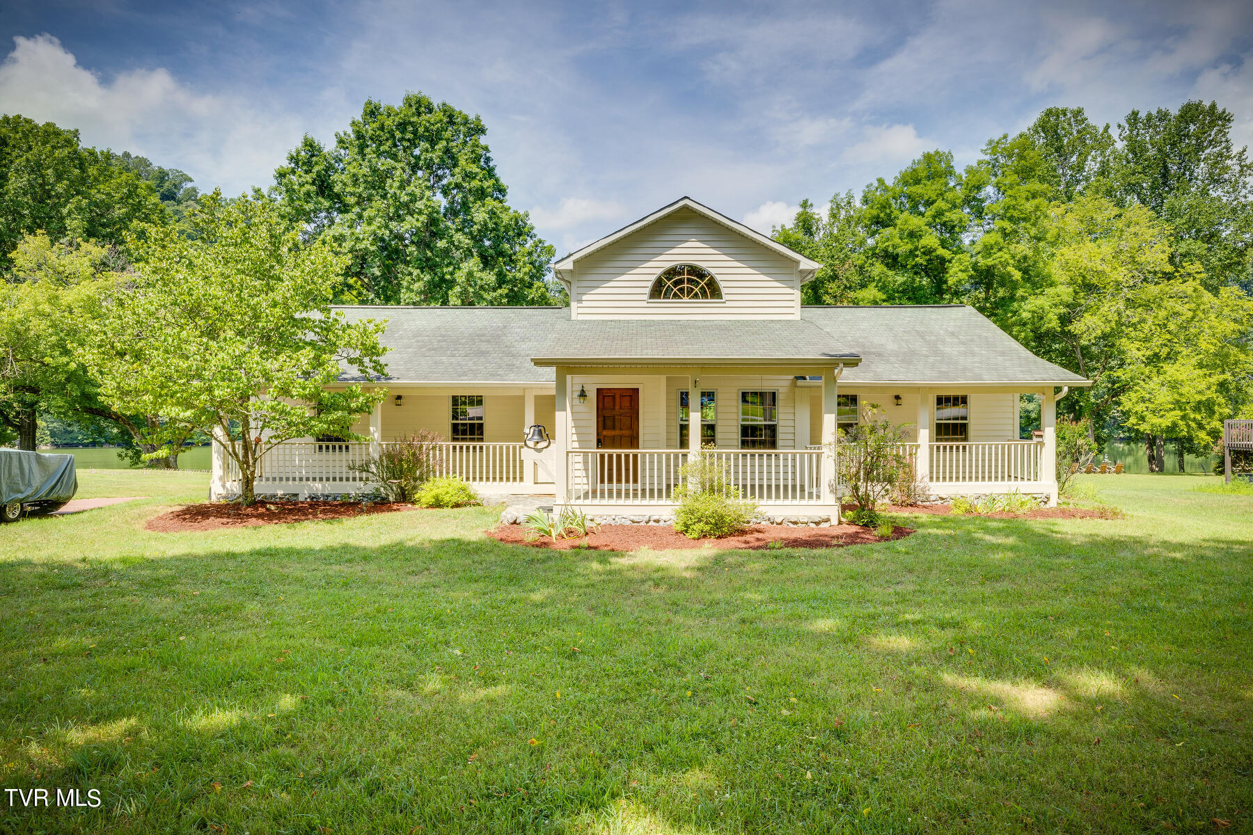 Holston Real Estate Listings Main Image
