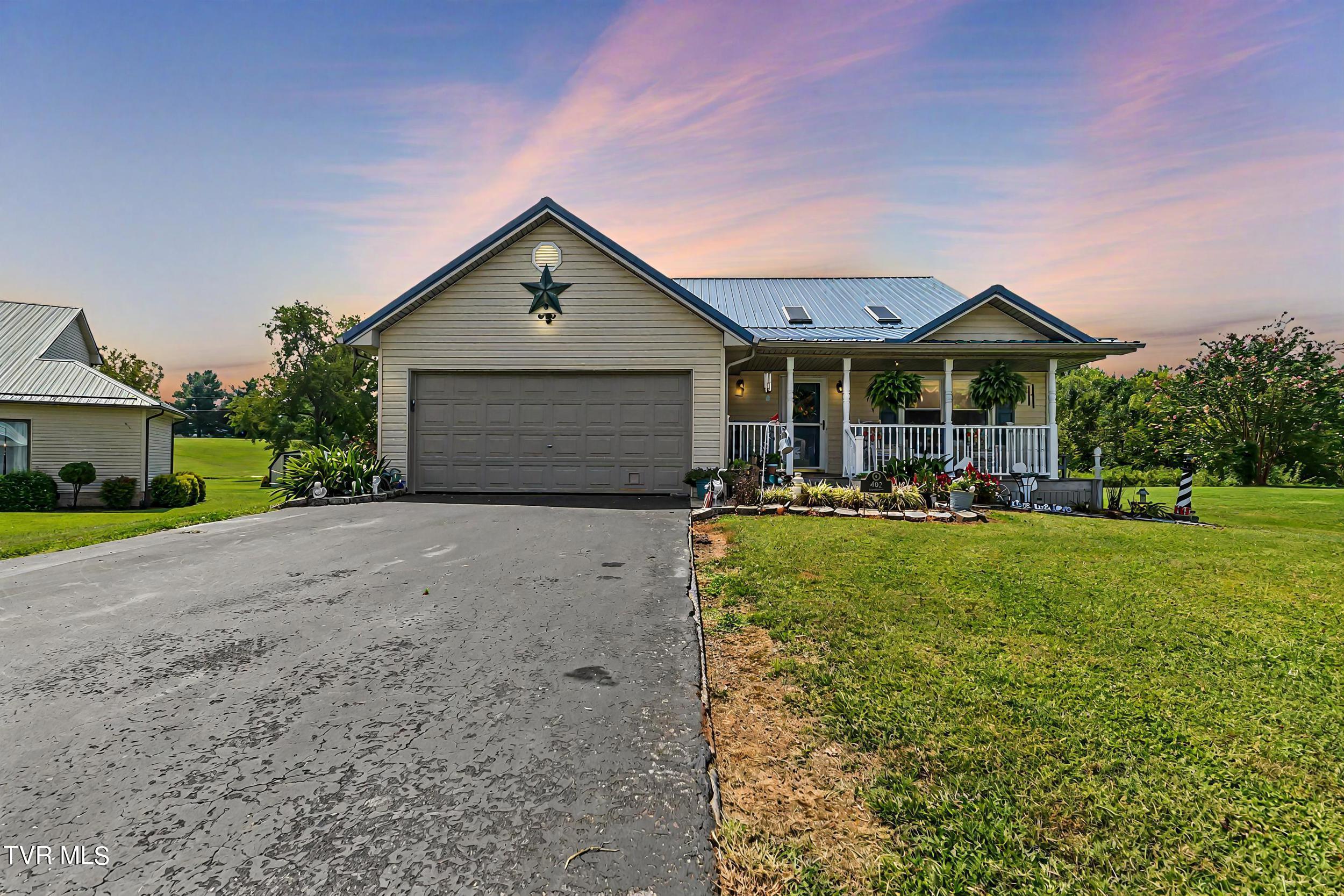 Fairway Meadows Real Estate Listings Main Image