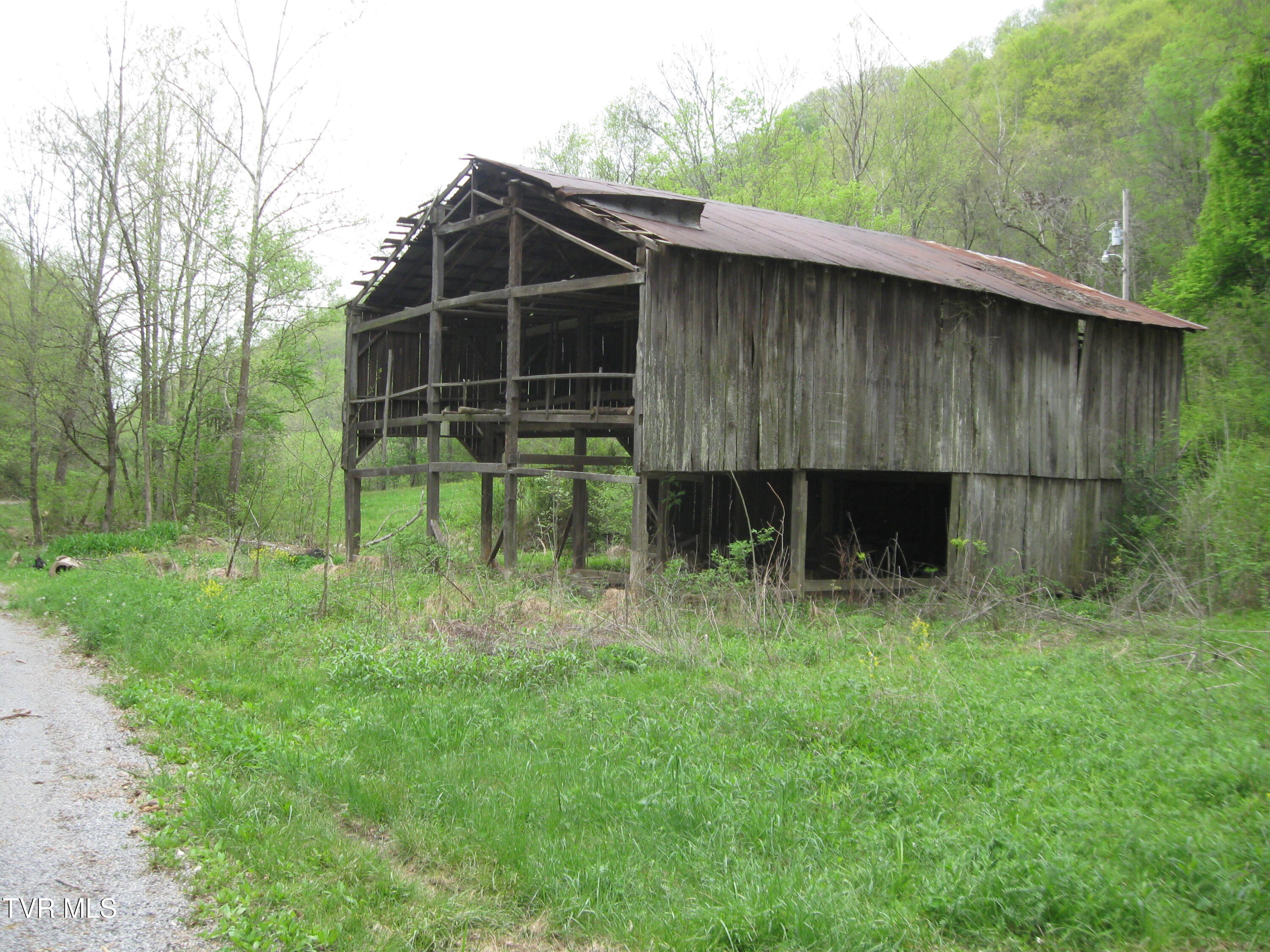 1795 Bear Hollow Road Property Photo 45