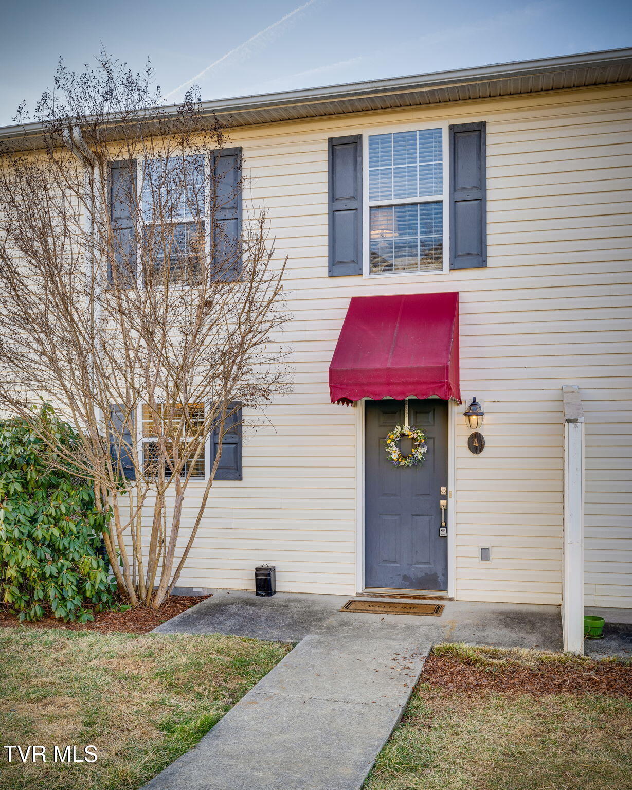 2201 Cherokee Road Property Photo
