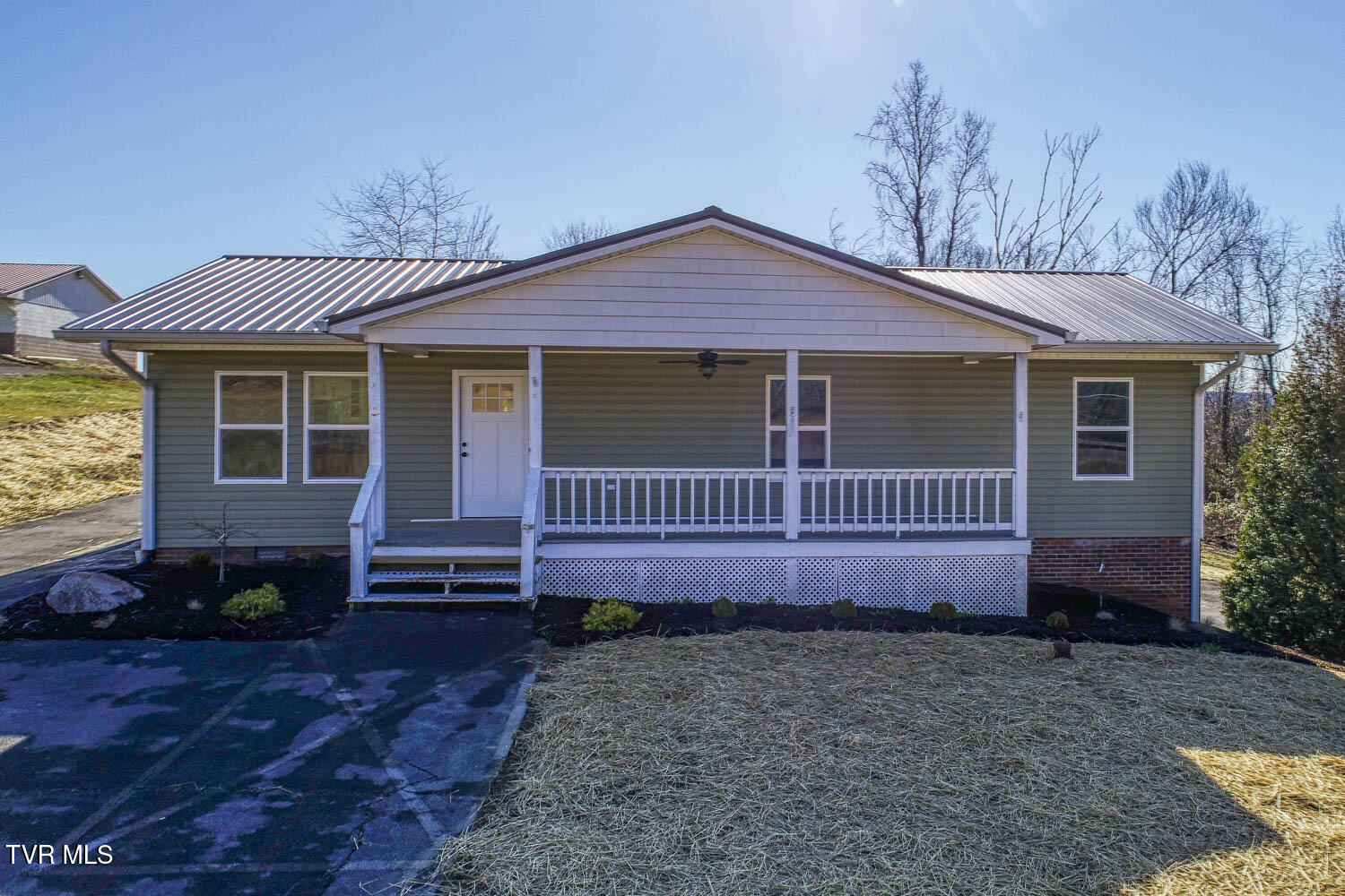 3049 Highway 11 W Property Photo 1