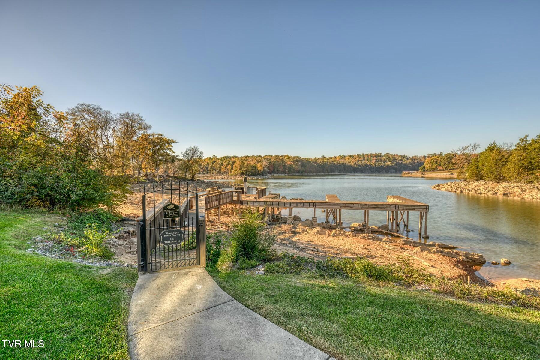 19 Sweetwater Court Property Photo 10