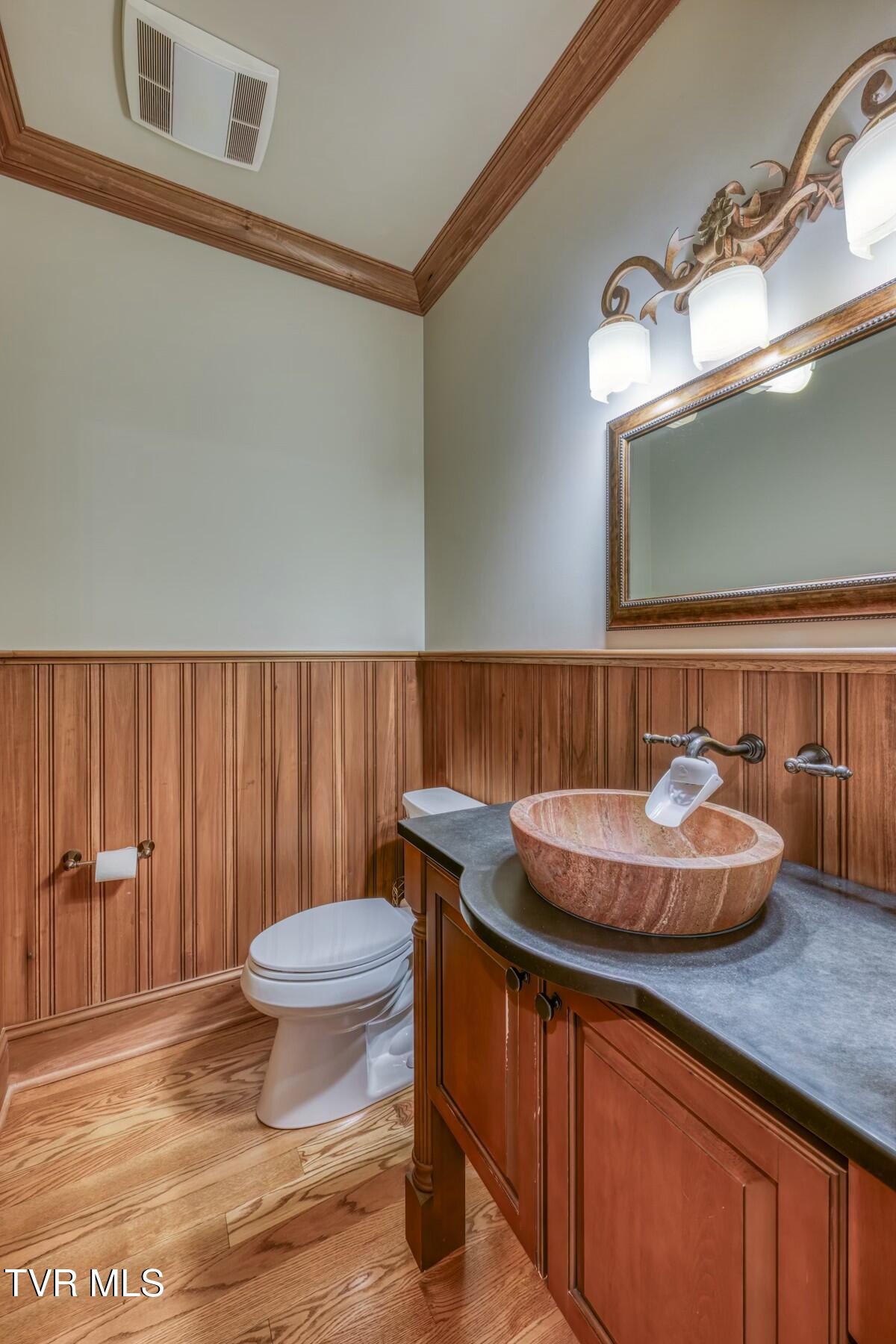 19 Sweetwater Court Property Photo 37
