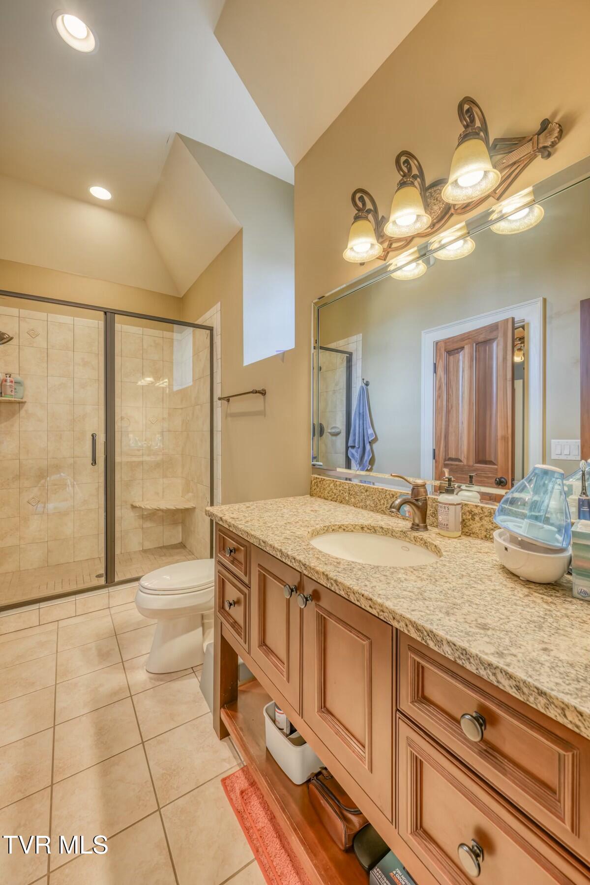 19 Sweetwater Court Property Photo 45