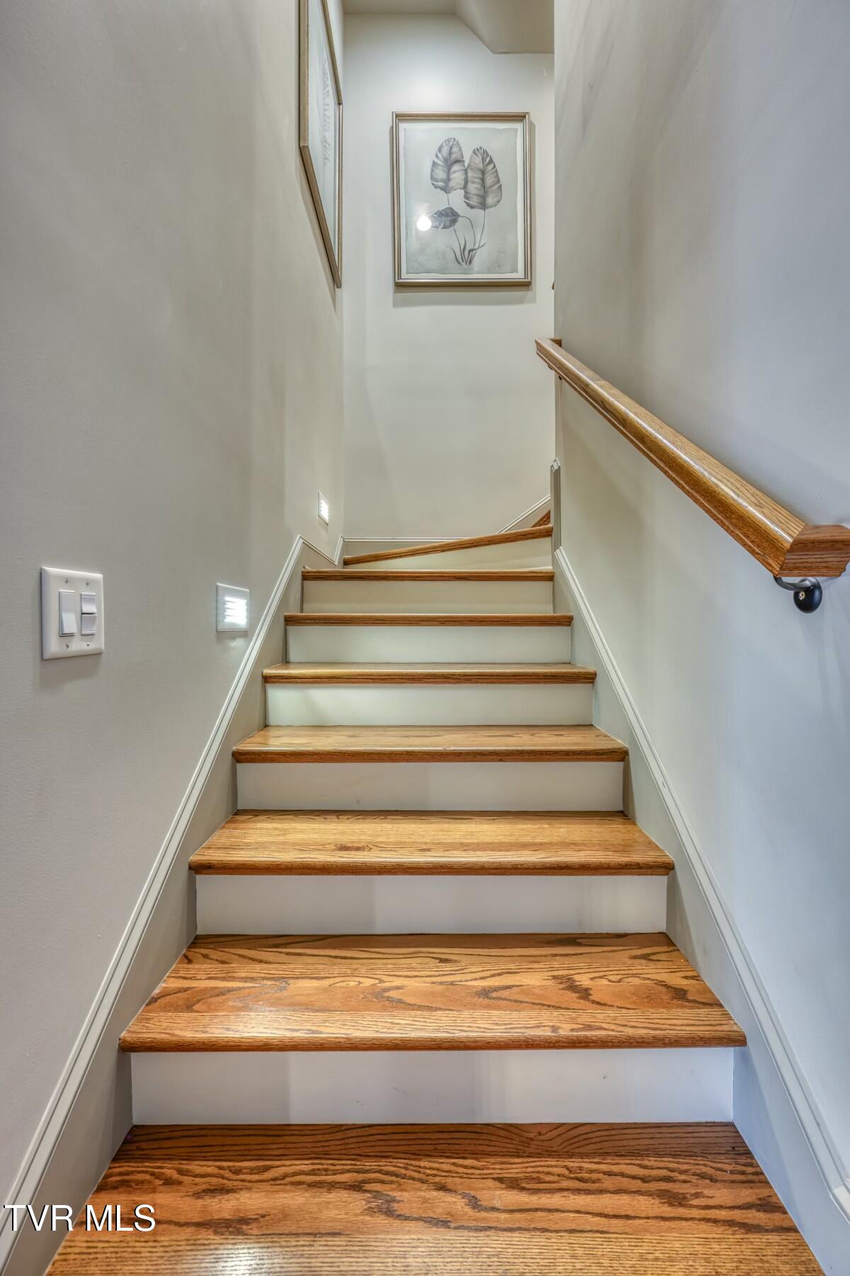19 Sweetwater Court Property Photo 47