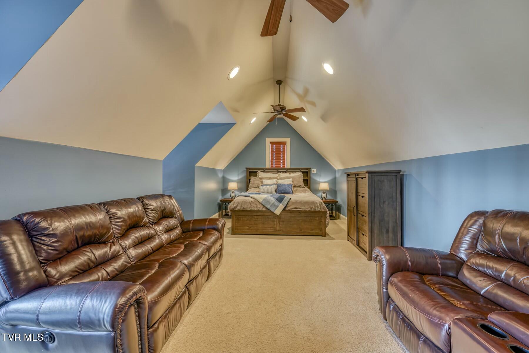 19 Sweetwater Court Property Photo 48