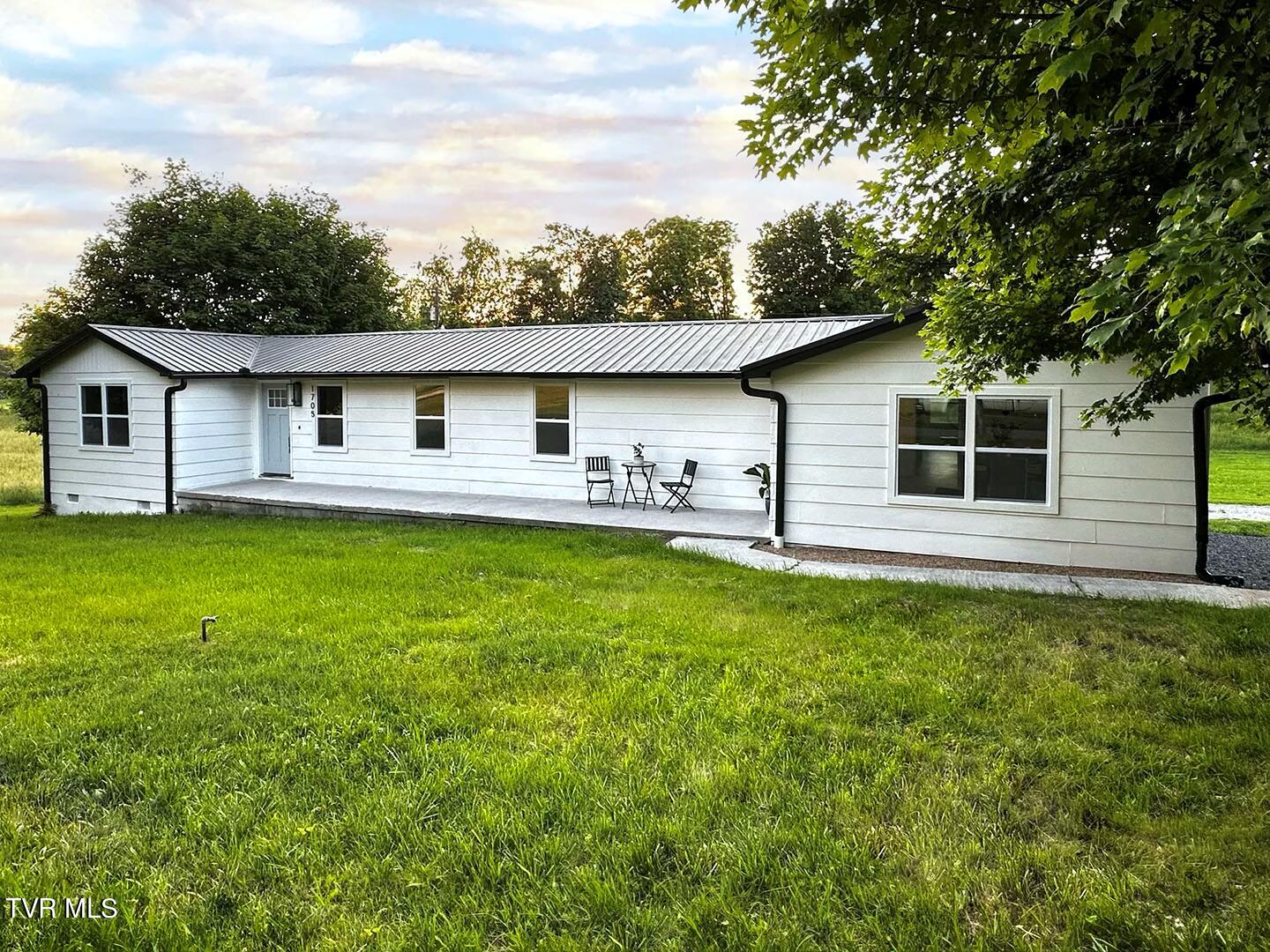 1705 Haire Road Property Photo