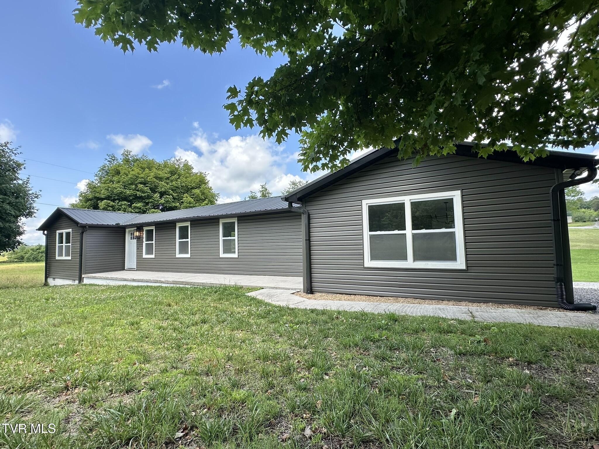 1705 Haire Road Property Photo 3