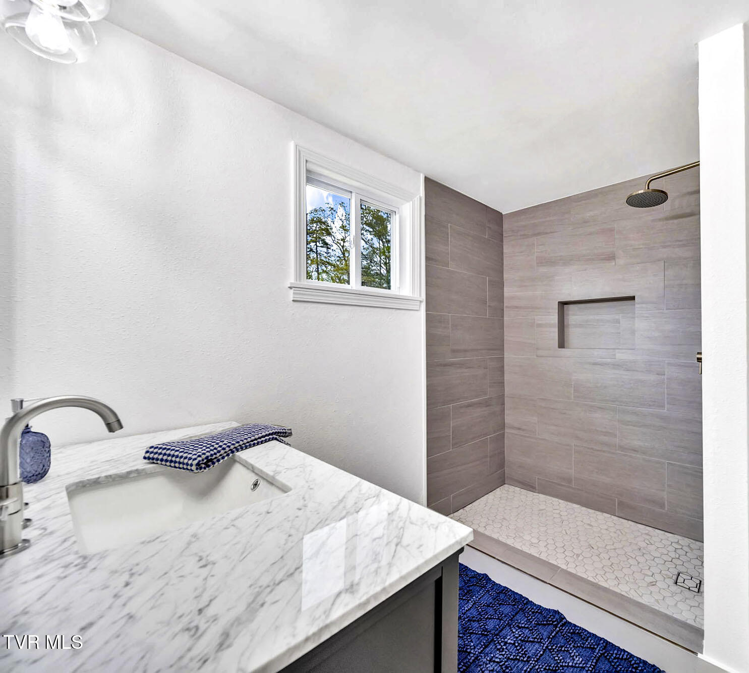 1705 Haire Road Property Photo 12