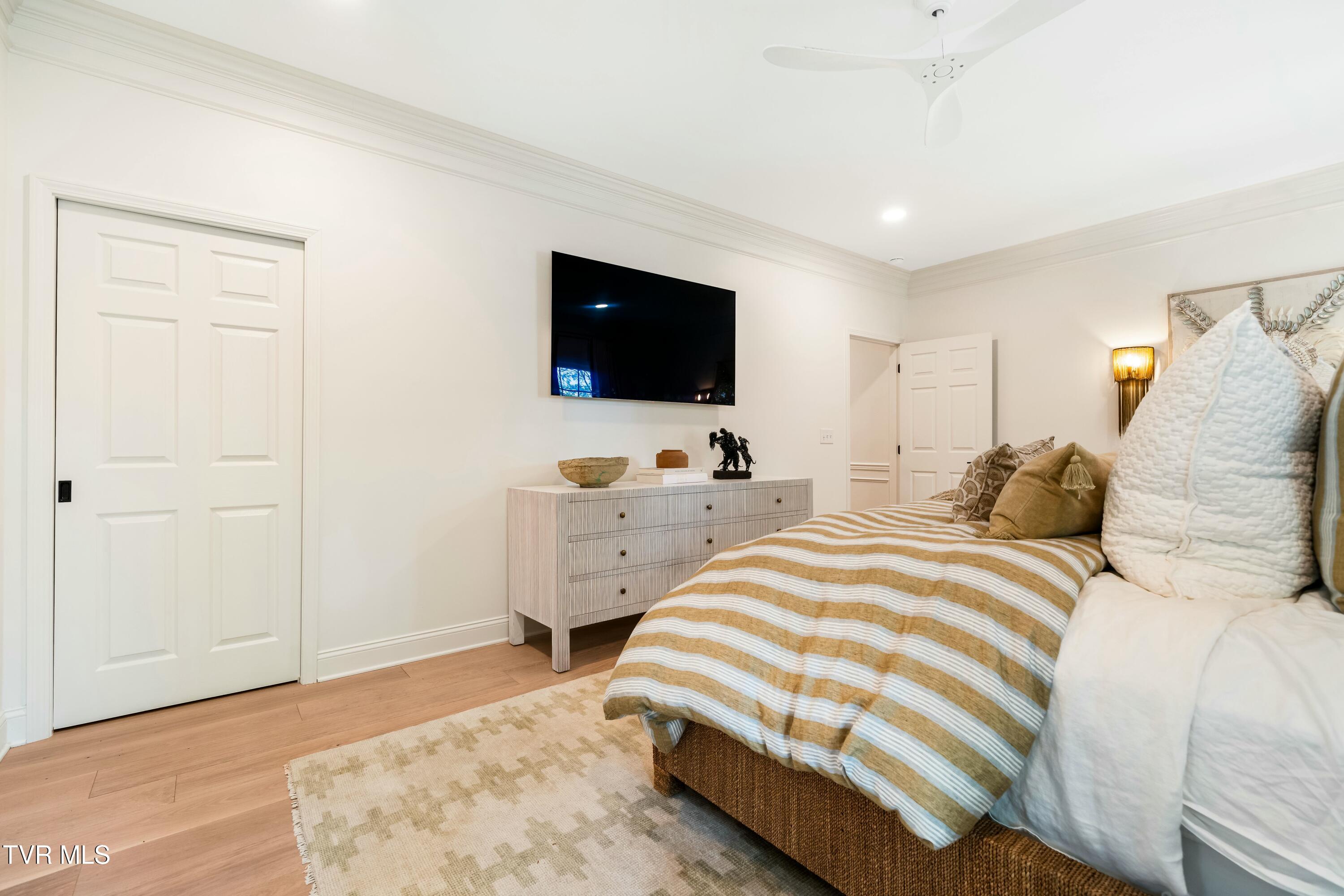 112 Black Thorn Drive Property Photo 32