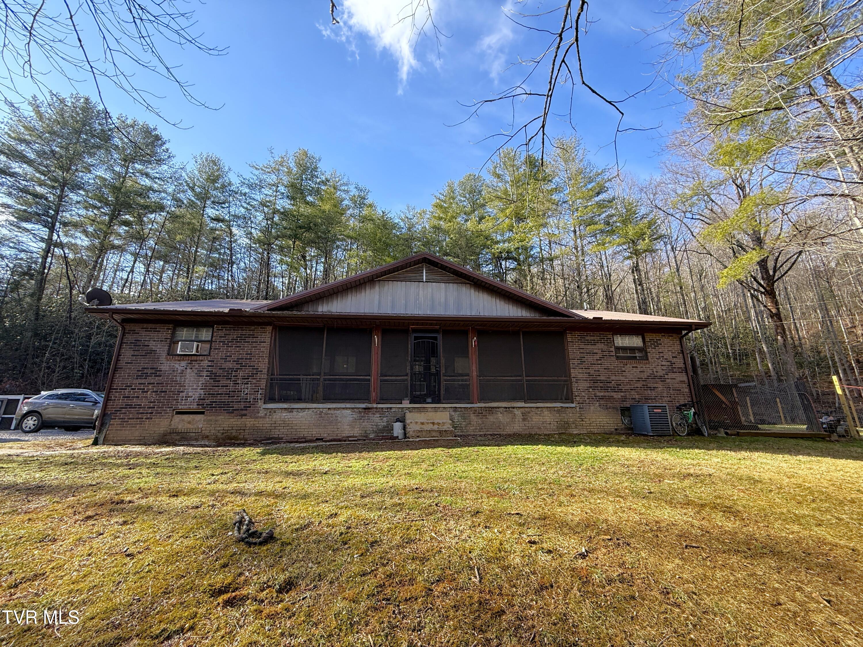 1560 Blue Mill Road Property Photo