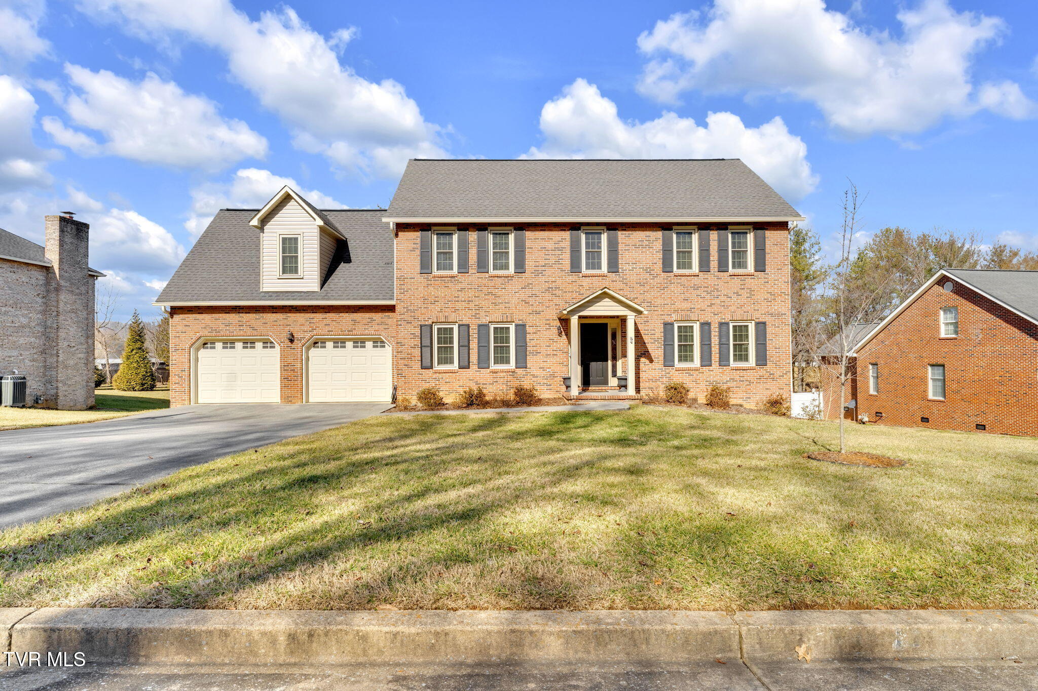 Greenfield Heights Real Estate Listings Main Image