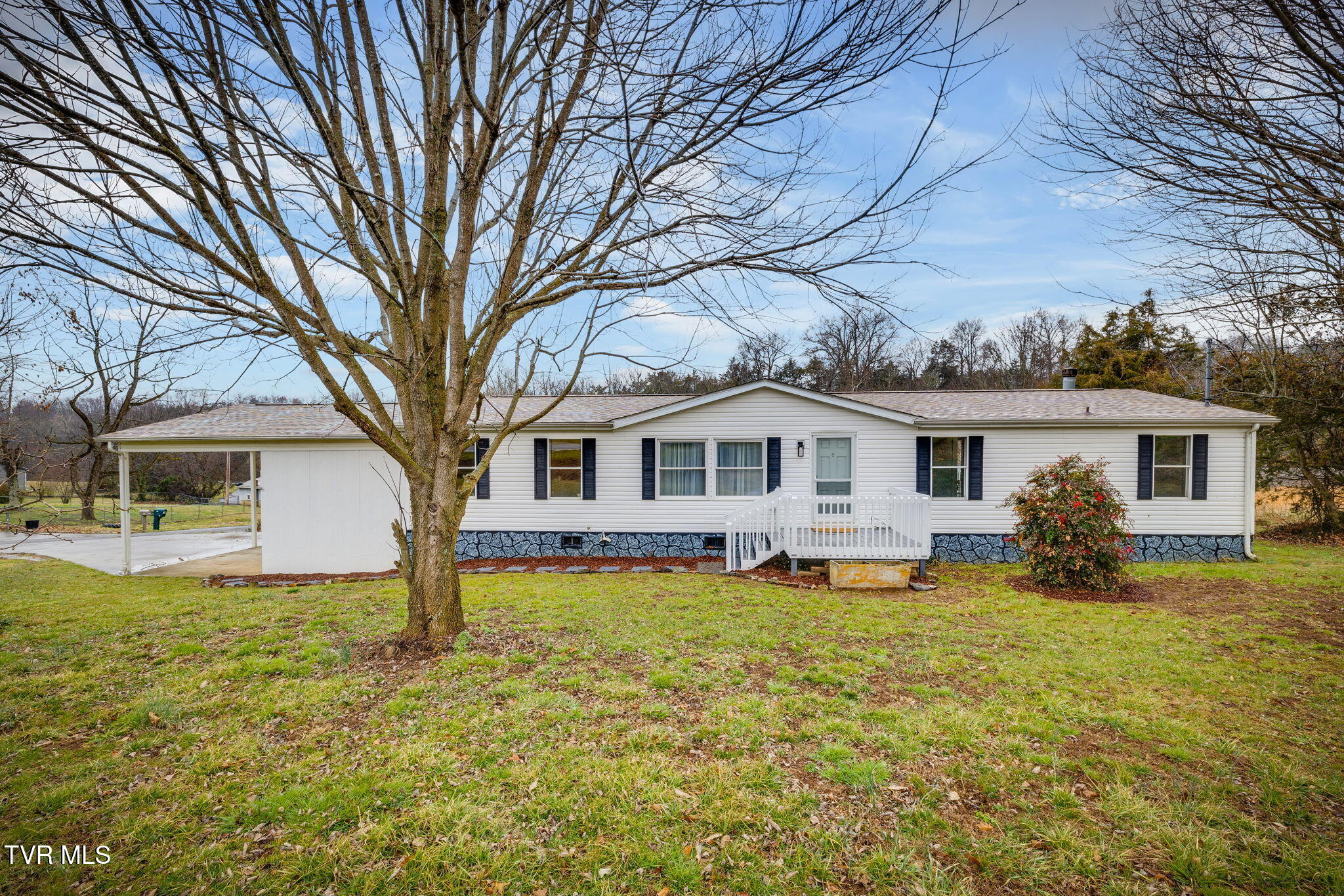 102 Stayers Lane Property Photo