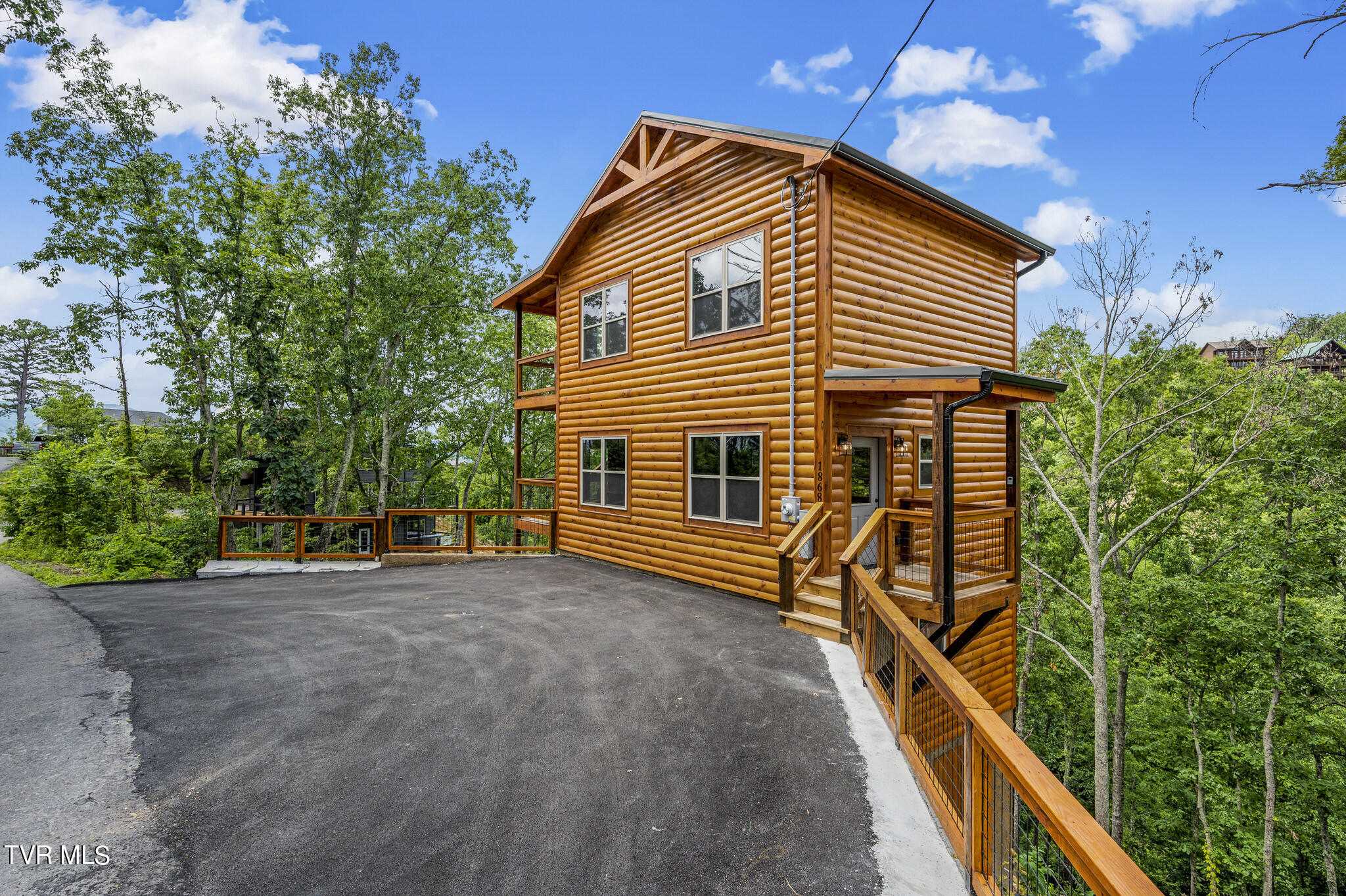 1868 Blue Tick Way Way Property Photo