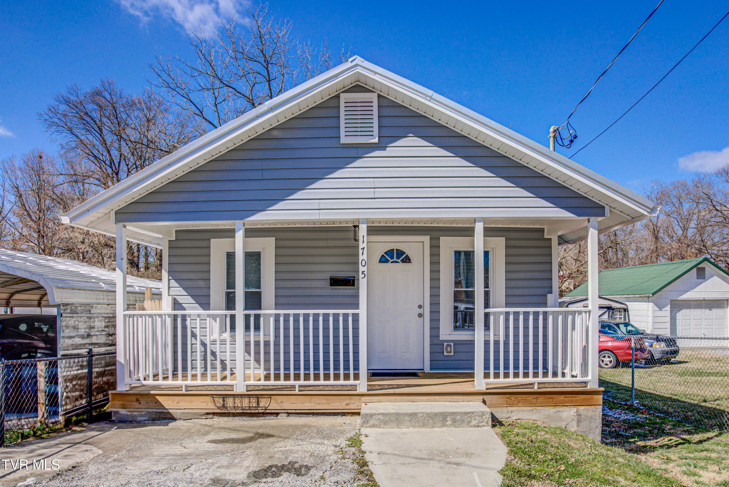 1705 East Fairview Avenue Property Photo