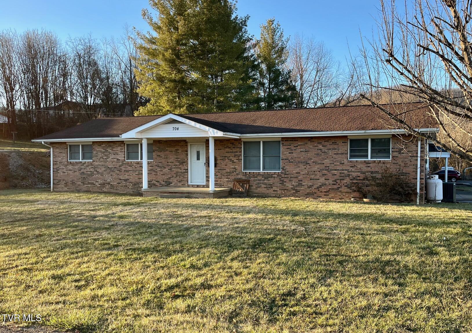 121 Wallen Street Property Photo