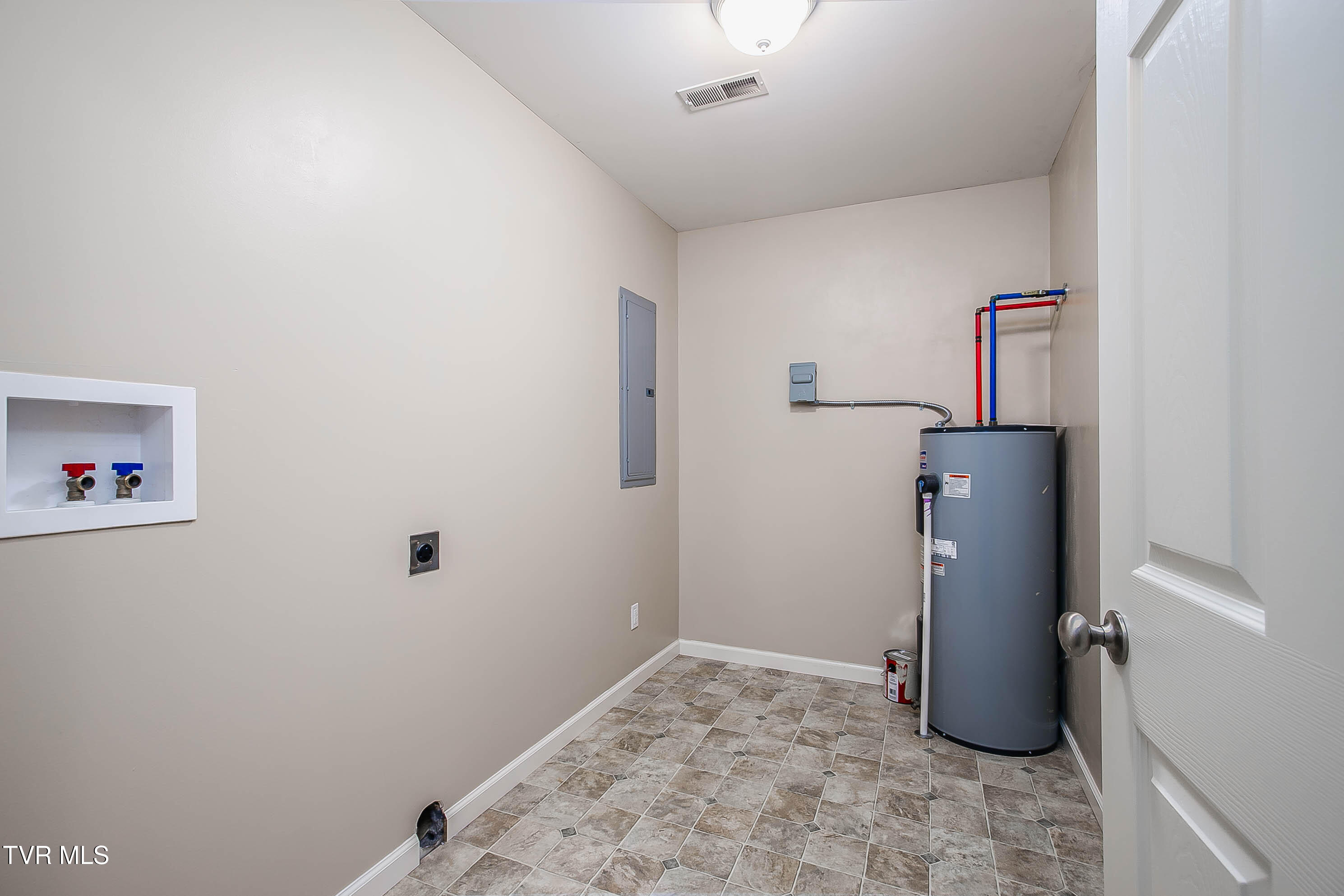 147 Creek Road Property Photo 21