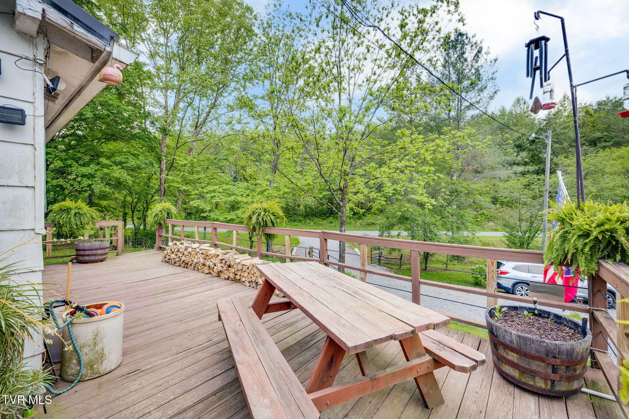 838 Longs Bend Road Property Photo 11
