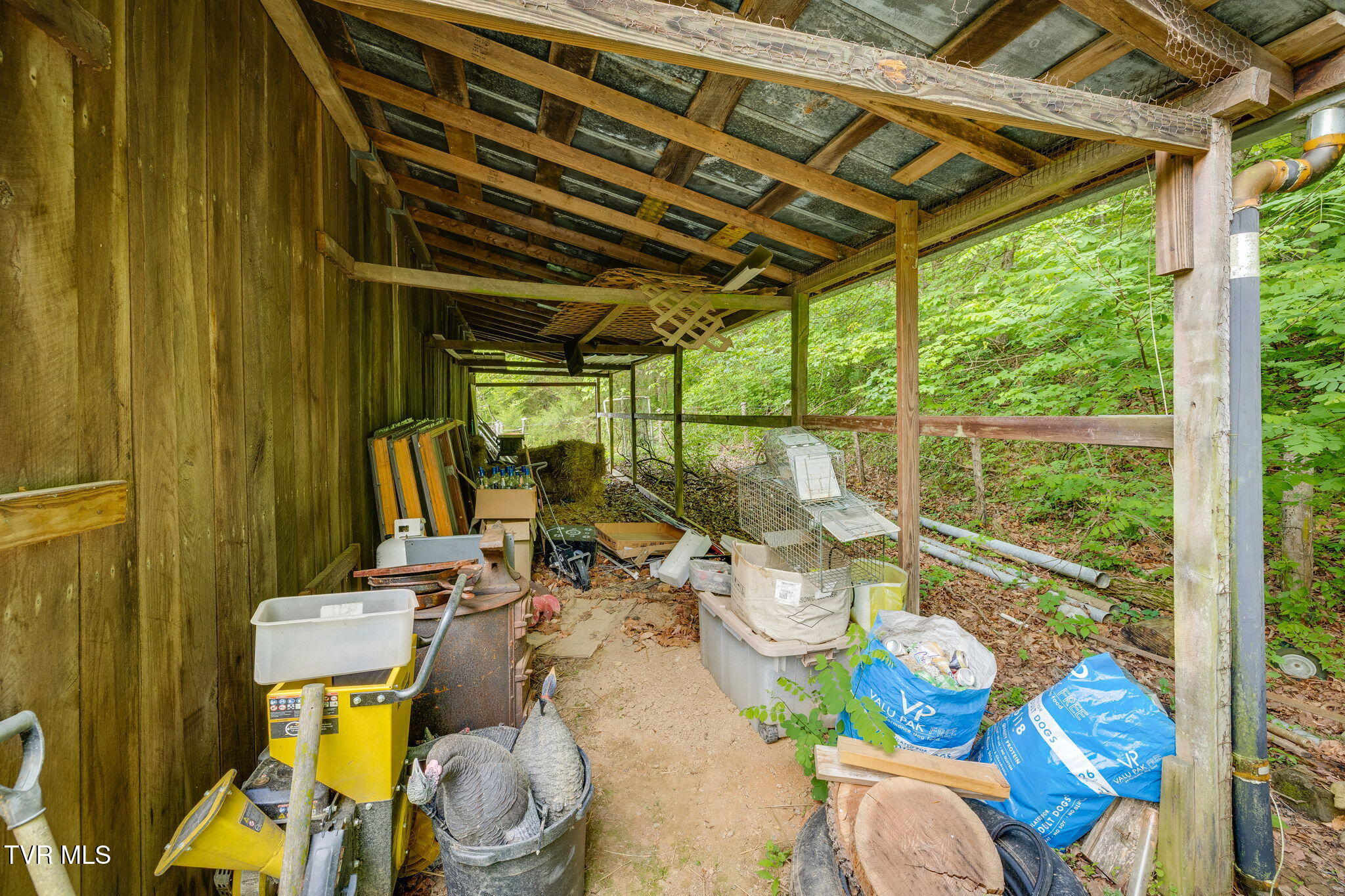 838 Longs Bend Road Property Photo 35