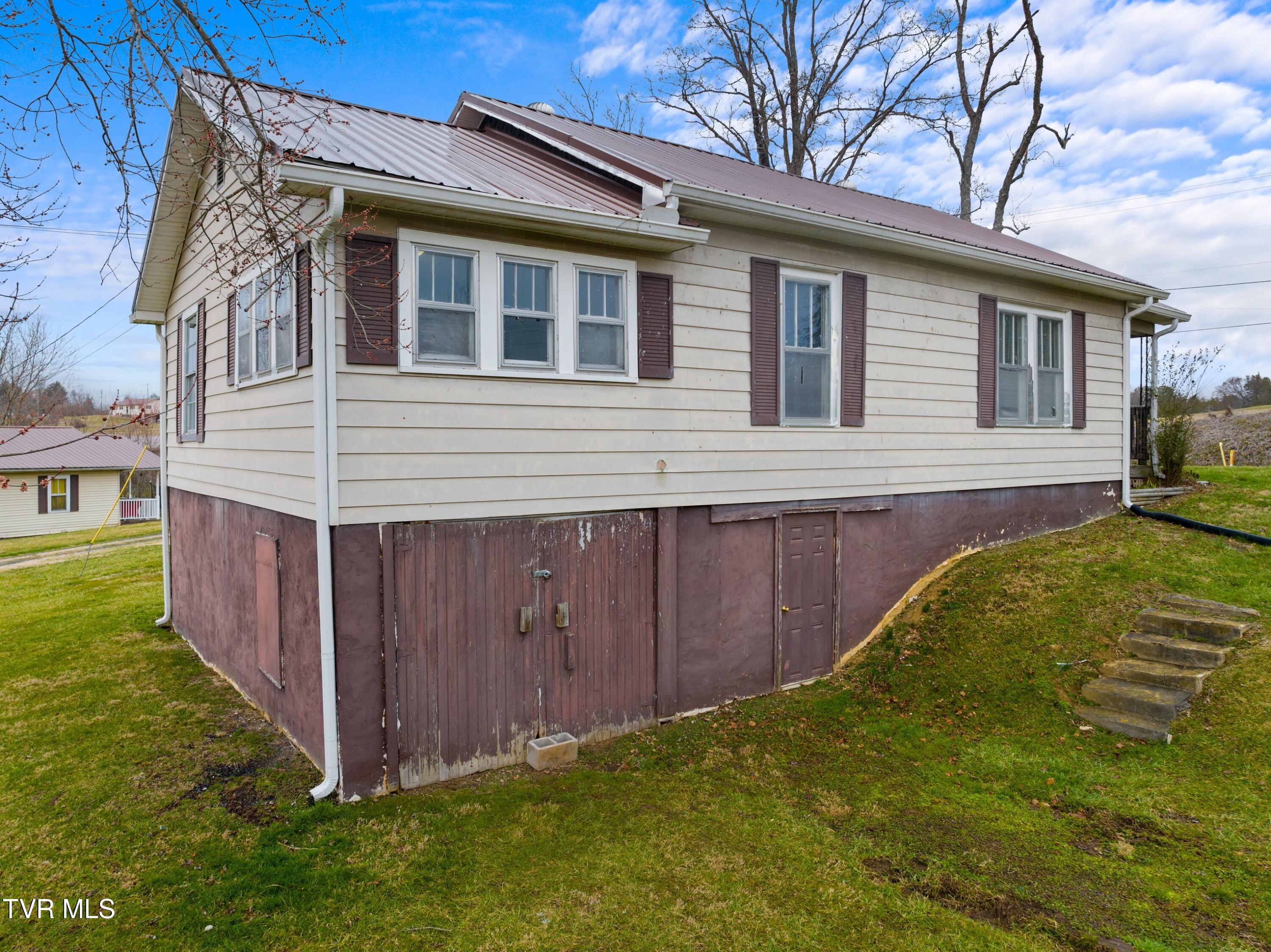 711 Highway 113 Property Photo 7