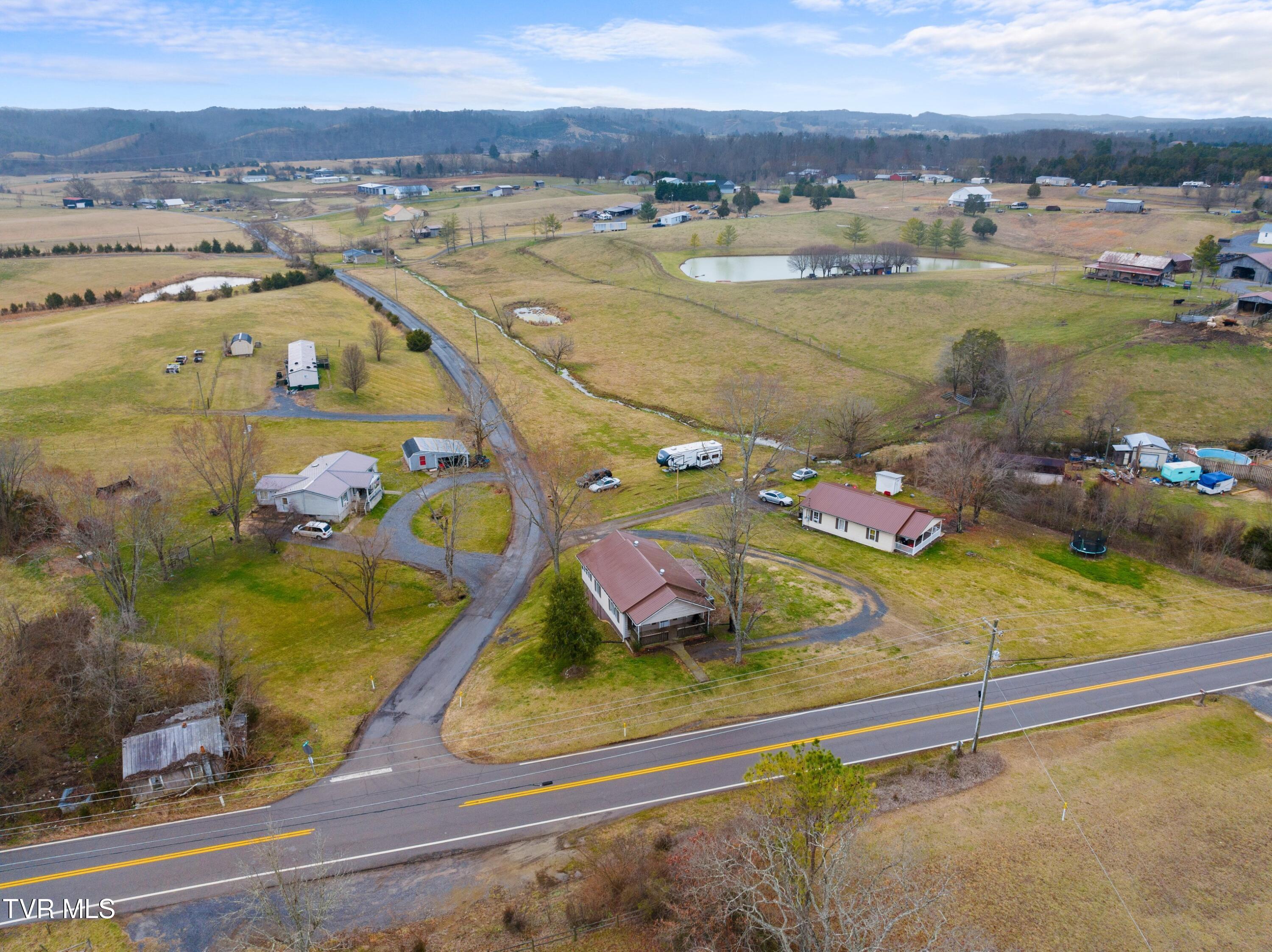 711 Highway 113 Property Photo 9