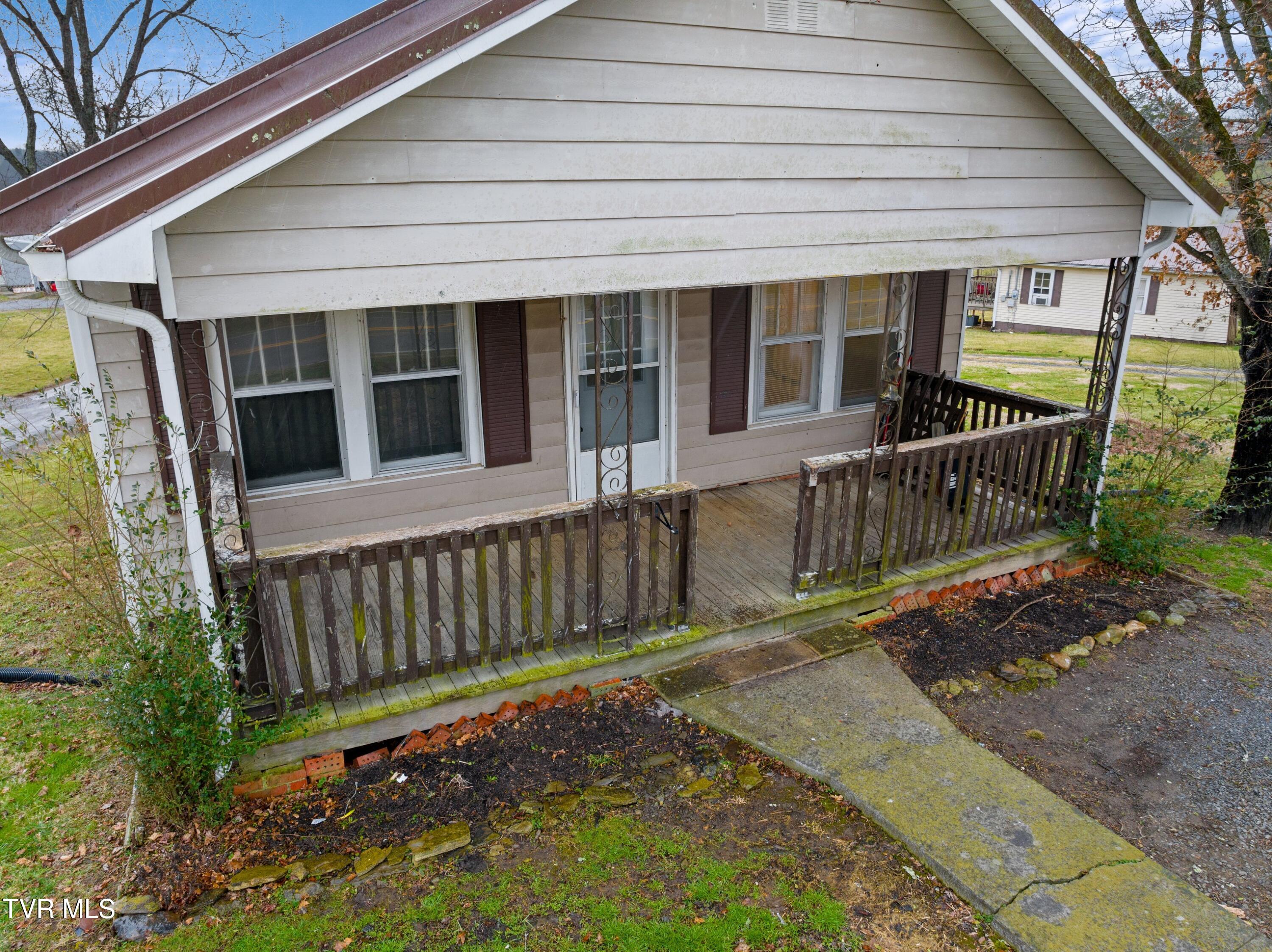 711 Highway 113 Property Photo 11