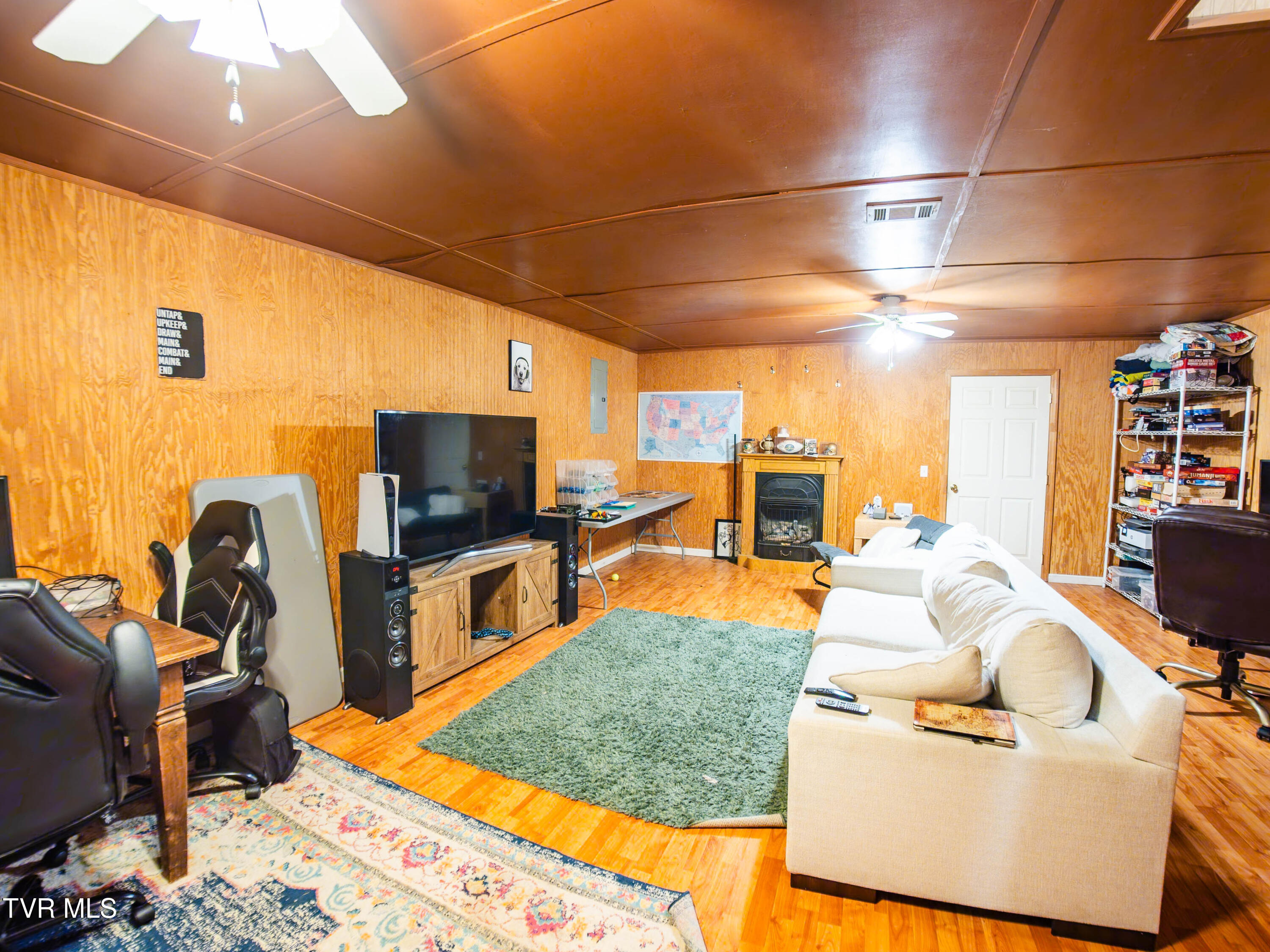 5659 Browning Way Property Photo 27
