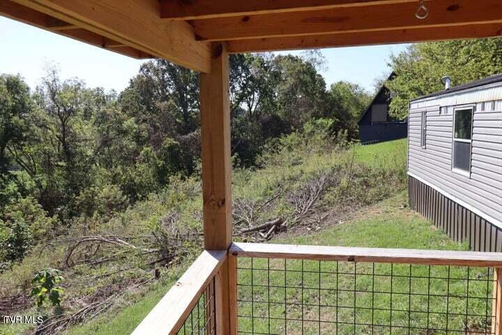 114 Ward Lane Property Photo 2