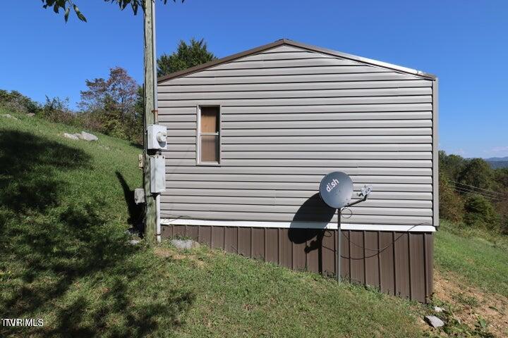 114 Ward Lane Property Photo 7