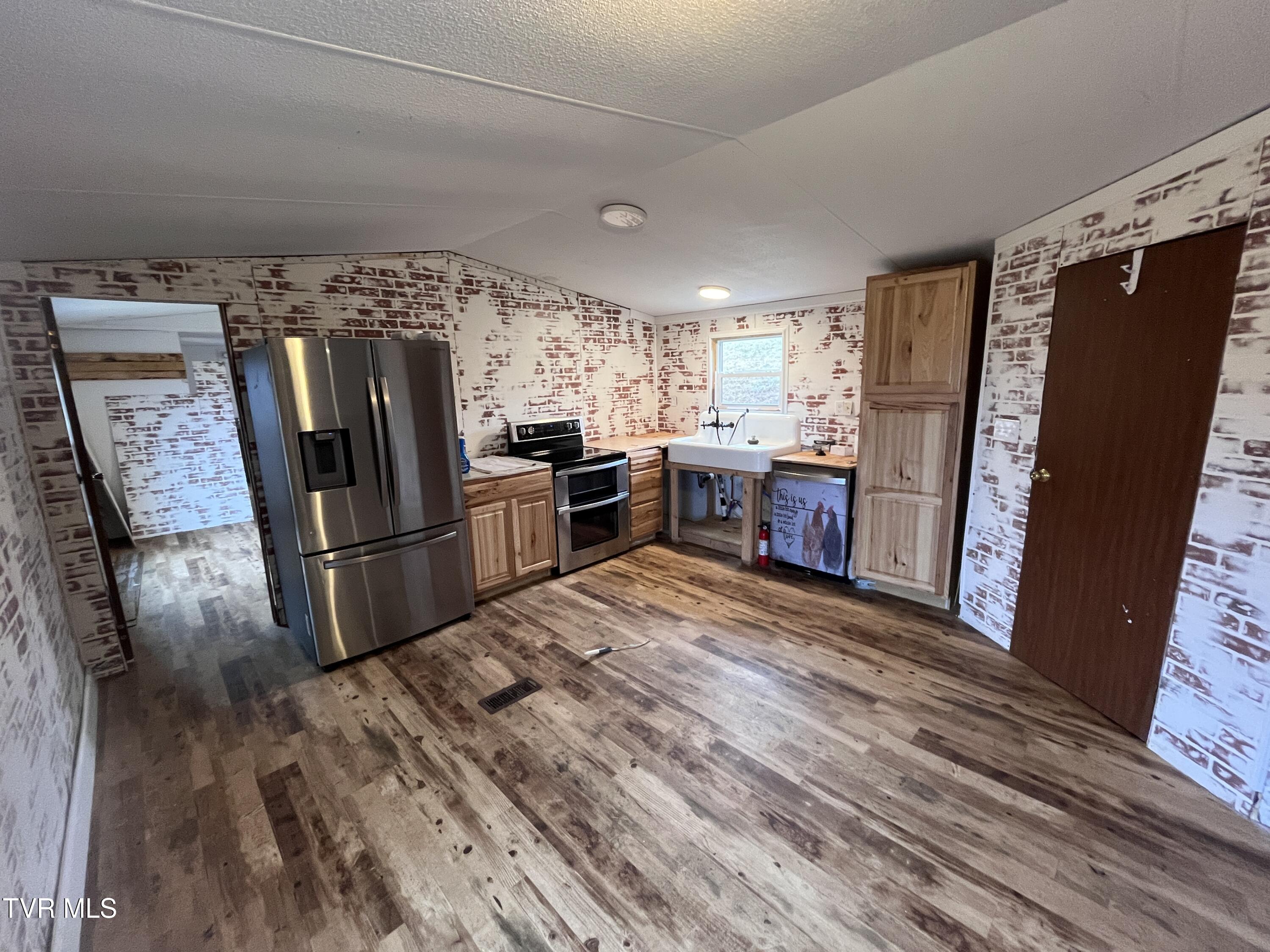 114 Ward Lane Property Photo 37