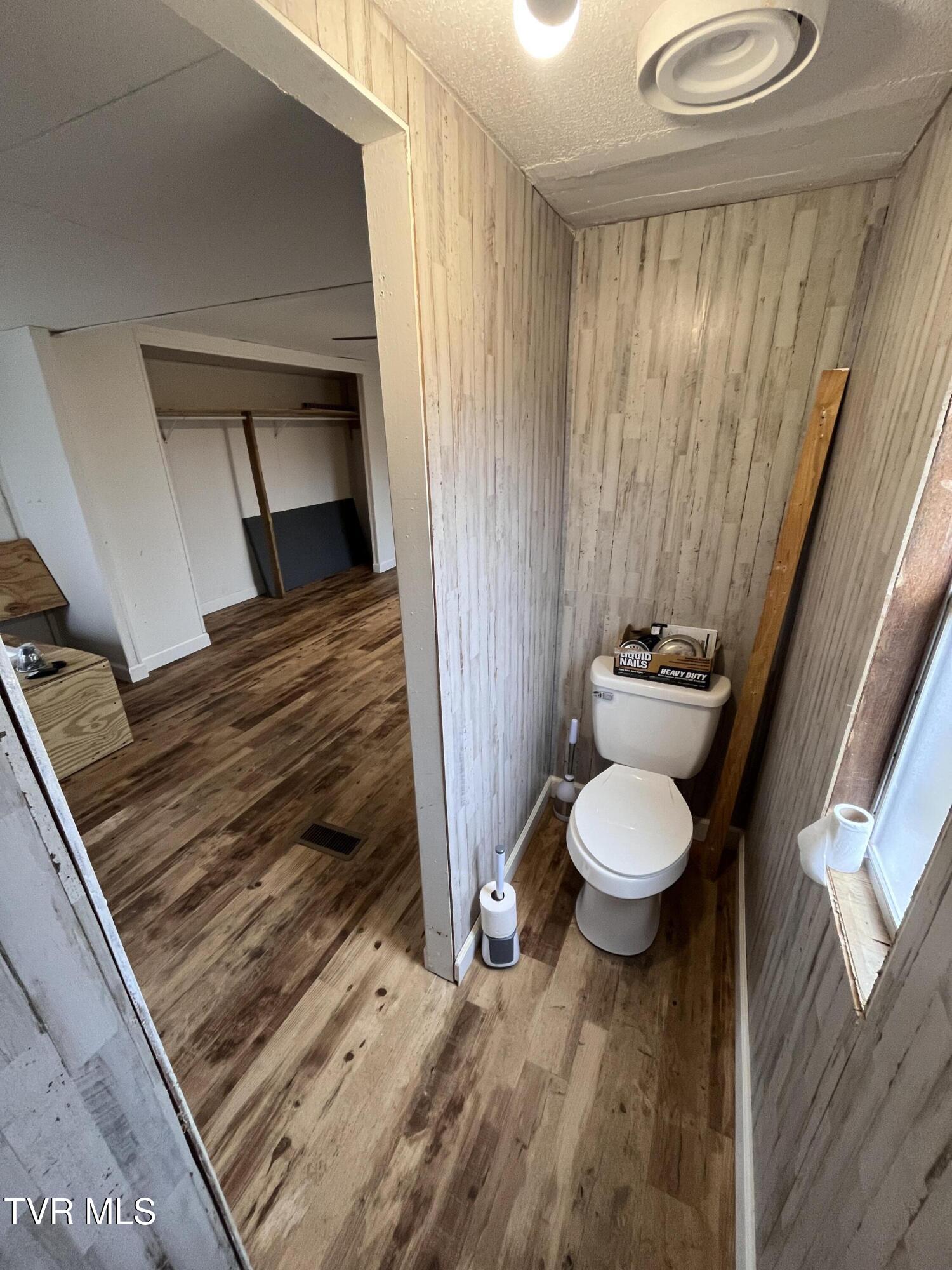 114 Ward Lane Property Photo 39
