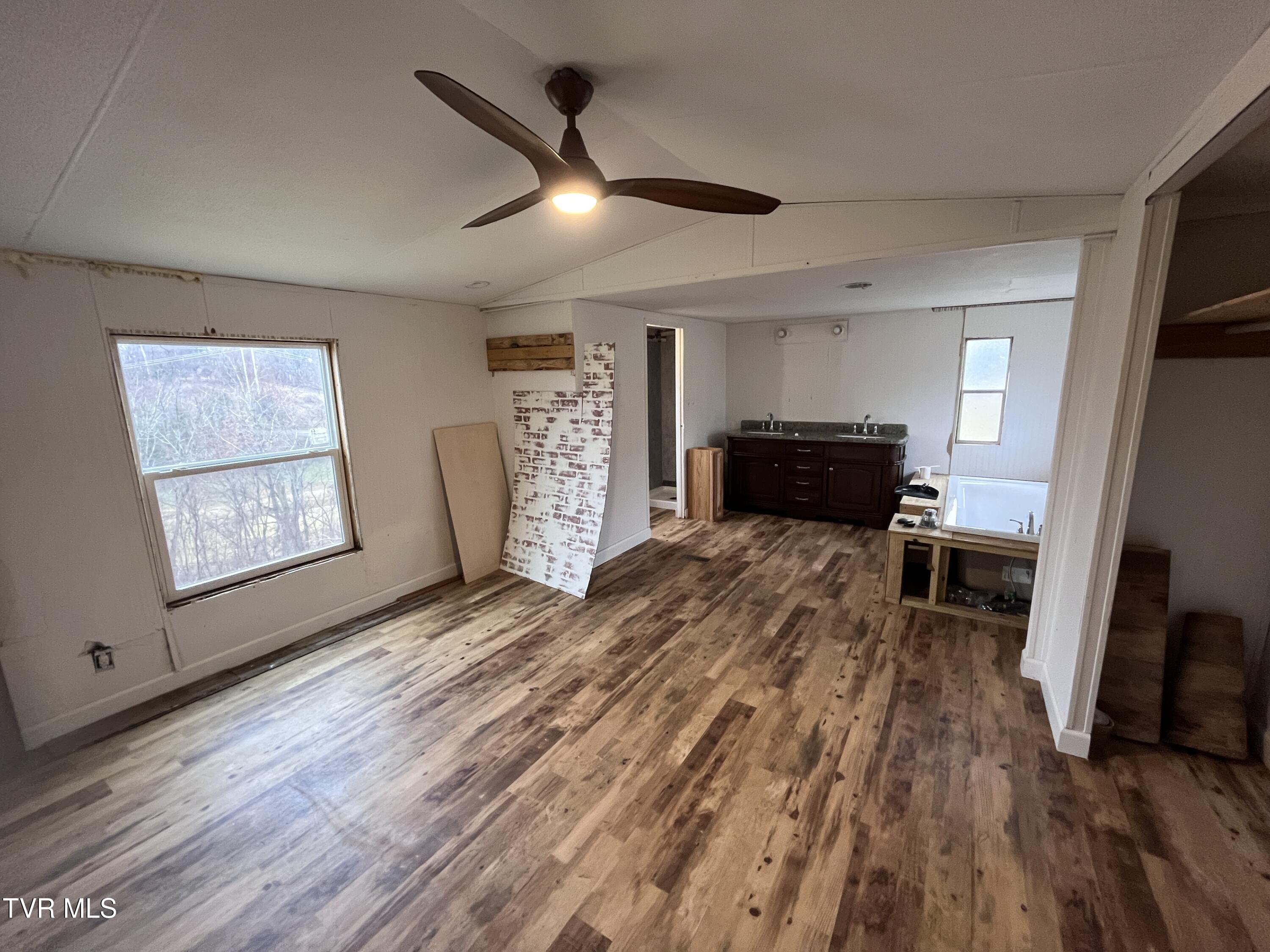 114 Ward Lane Property Photo 40