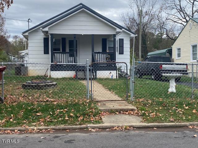 208 Dyer Street Property Photo