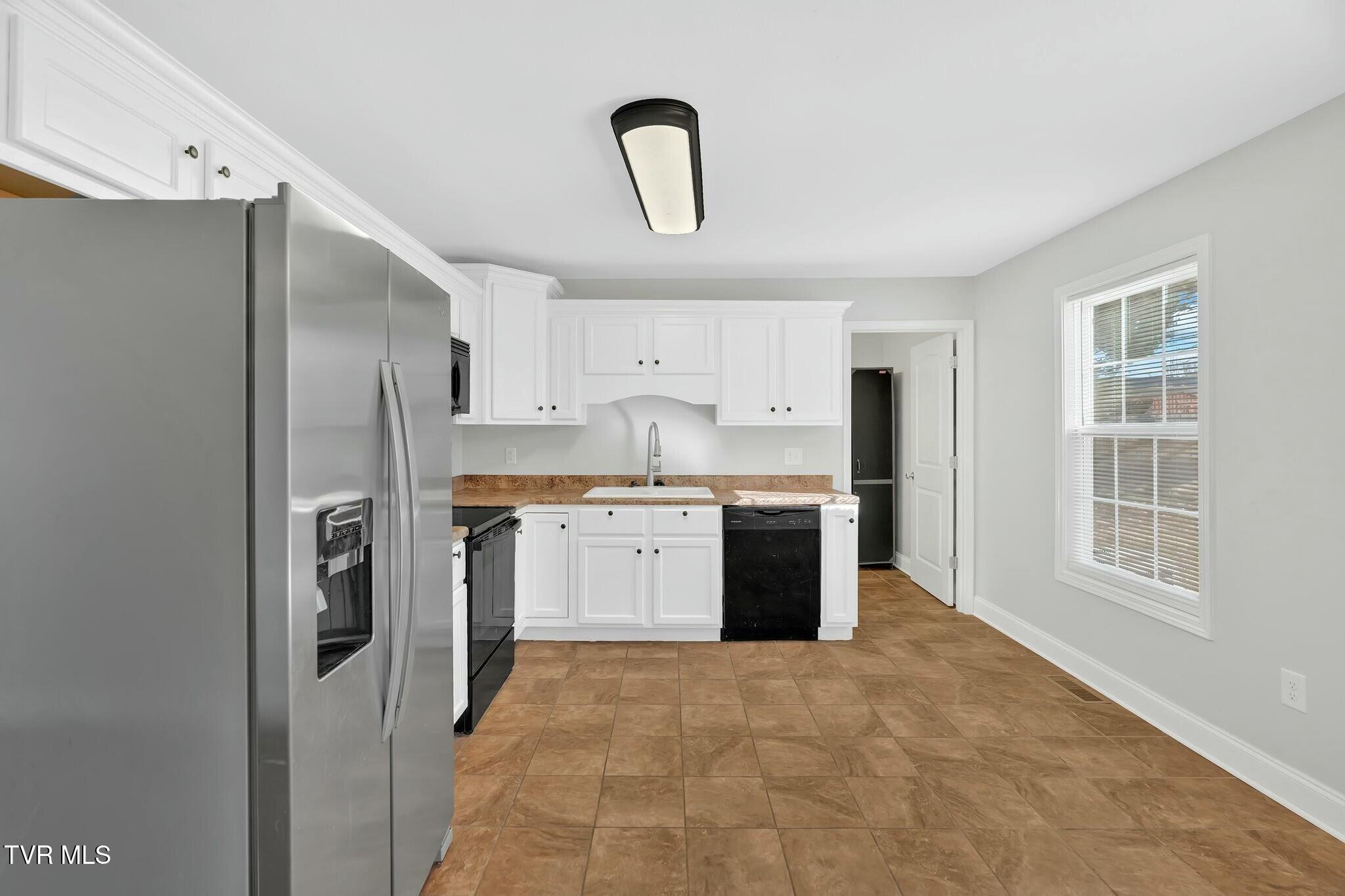 280 Precision Boulevard Property Photo 21